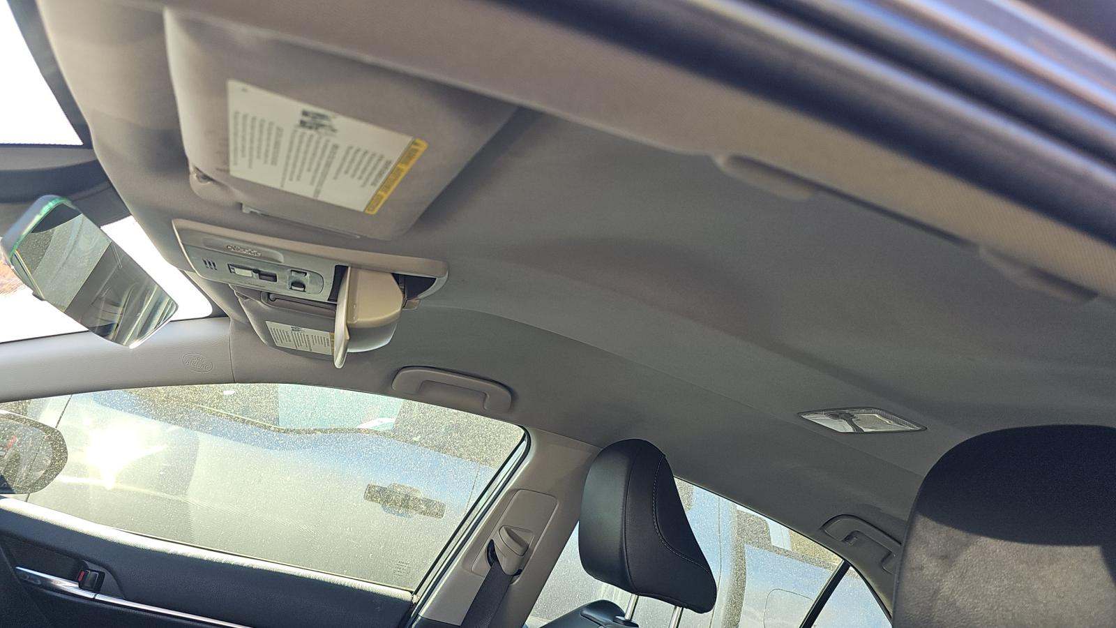 2024 Toyota Camry SE FWD