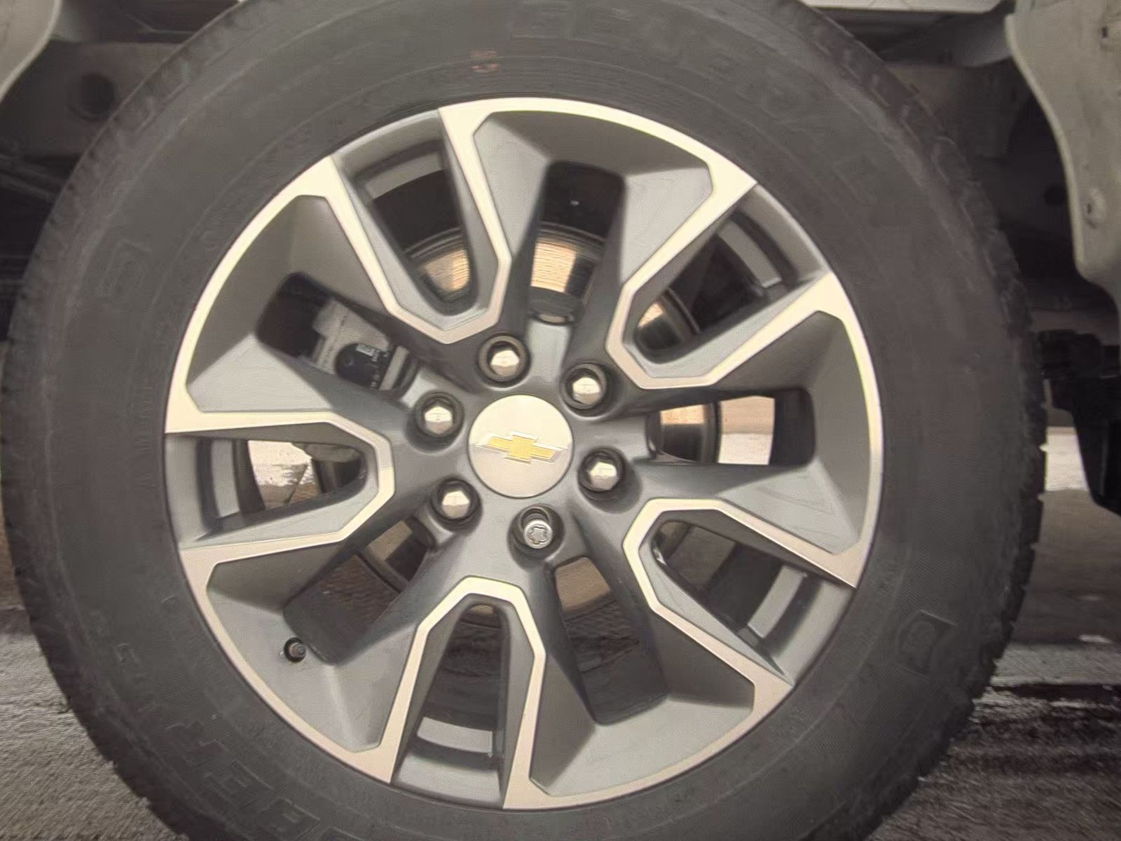 2023 Chevrolet Silverado 1500 LT AWD