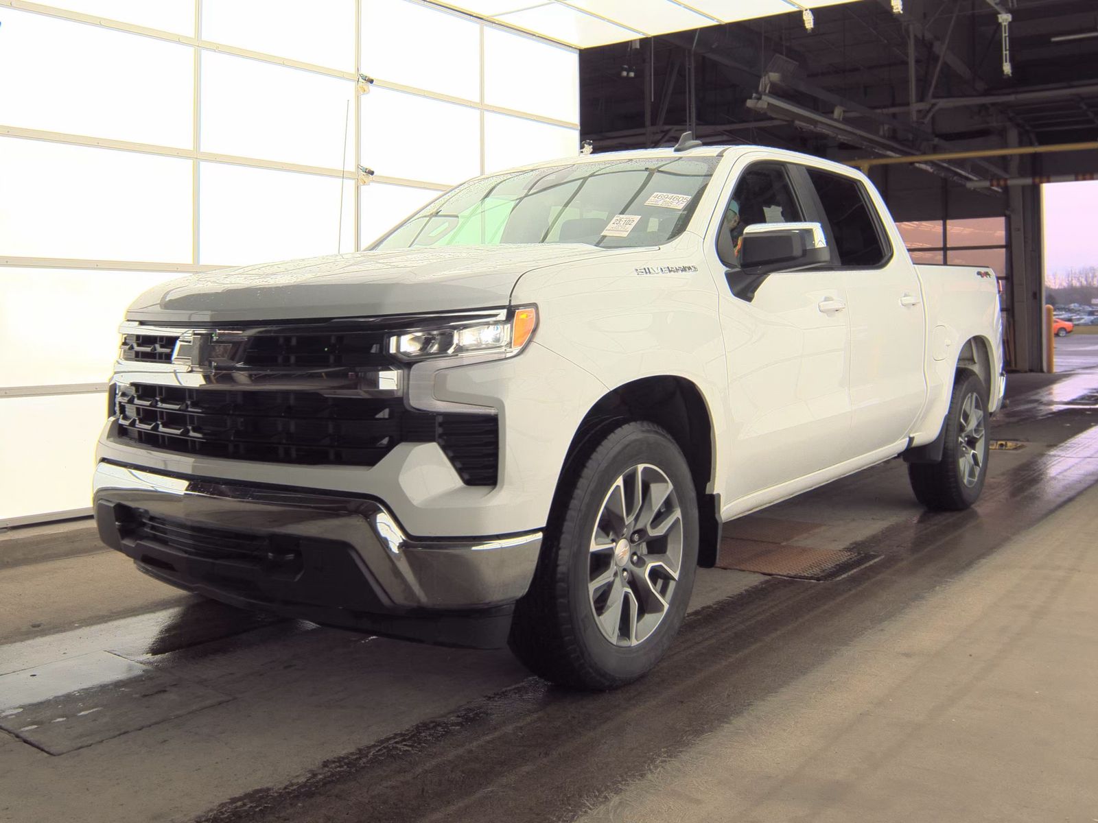 2023 Chevrolet Silverado 1500 LT AWD