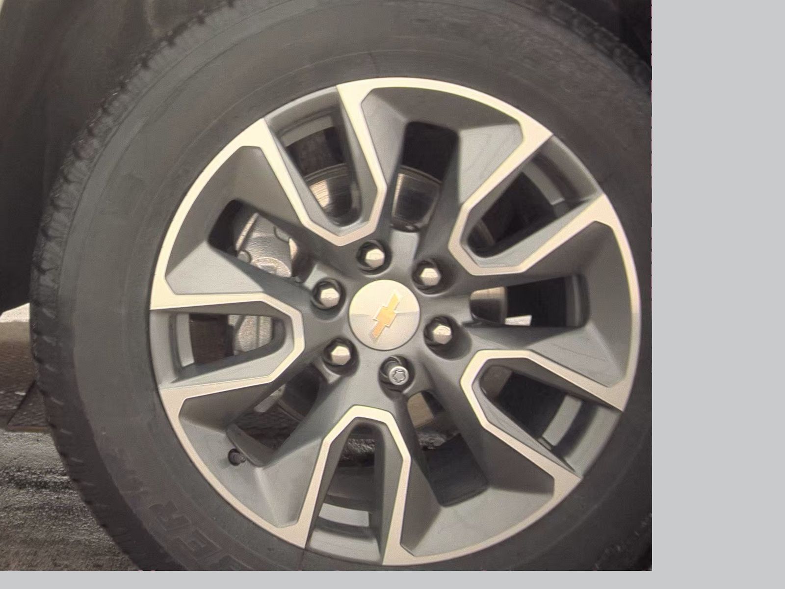 2023 Chevrolet Silverado 1500 LT AWD