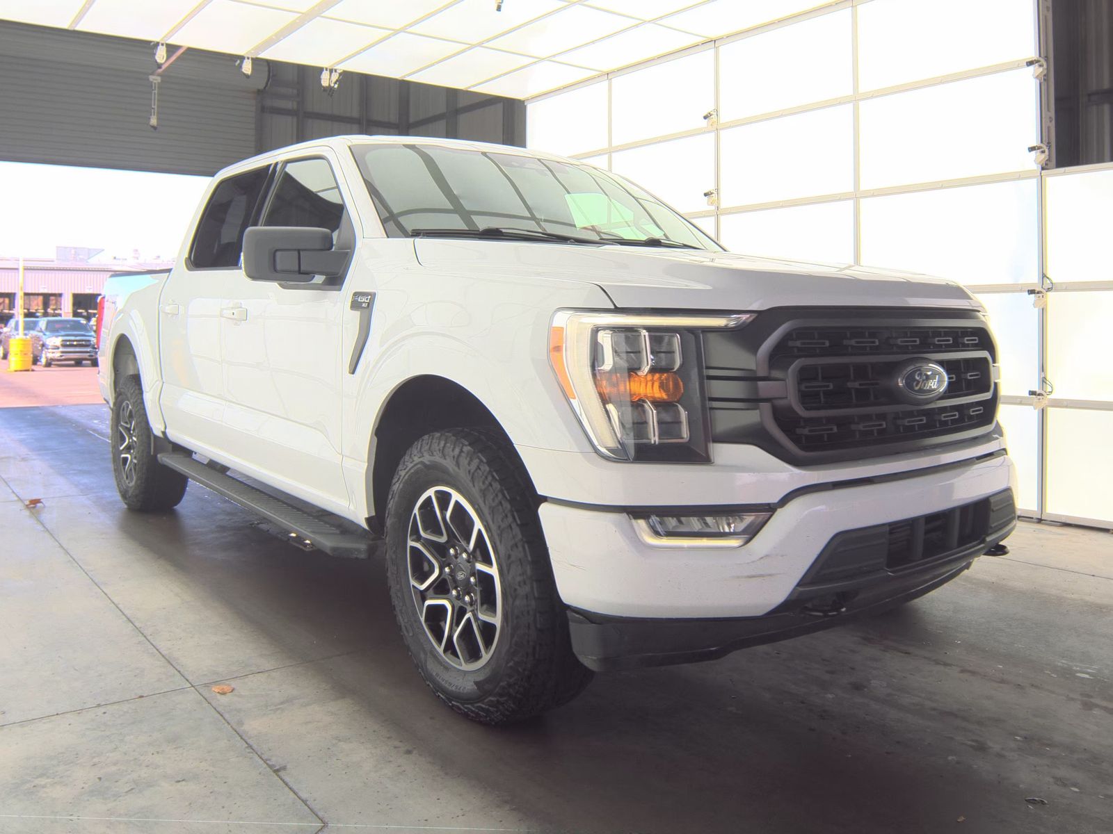 2022 Ford F-150 XLT AWD