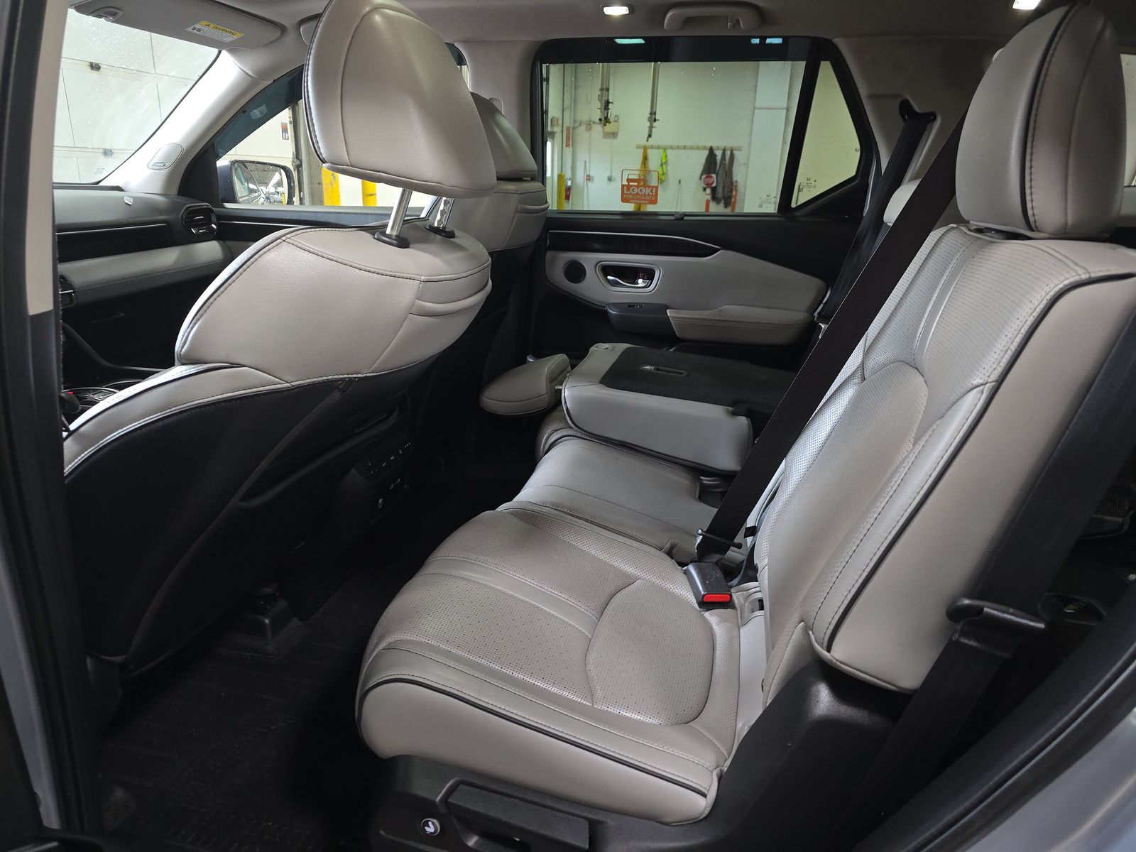 2023 Honda Pilot Elite AWD