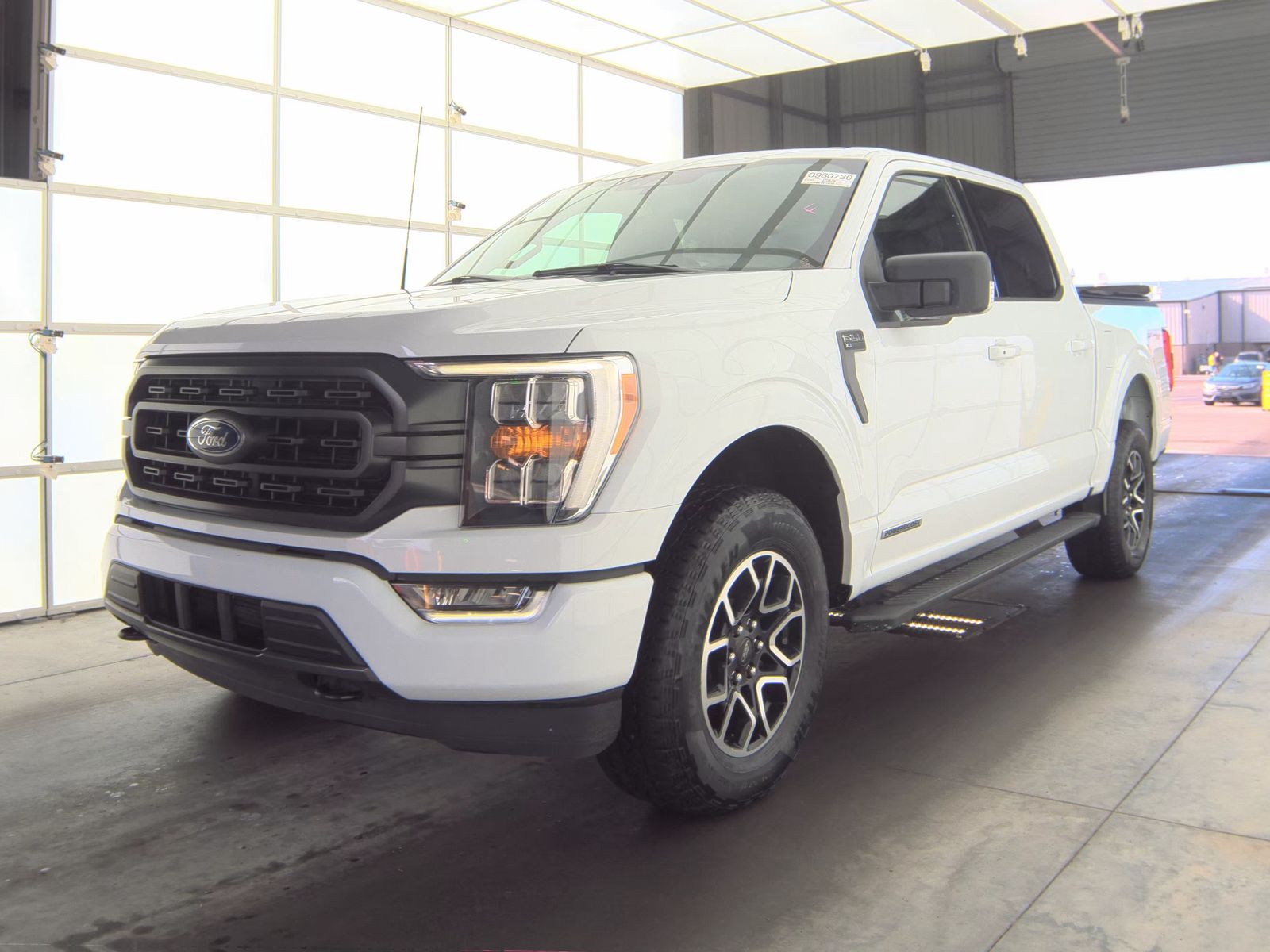 2023 Ford F-150 Hybrid XLT AWD