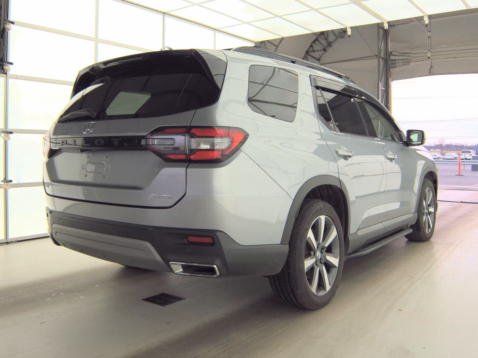 2023 Honda Pilot Elite AWD