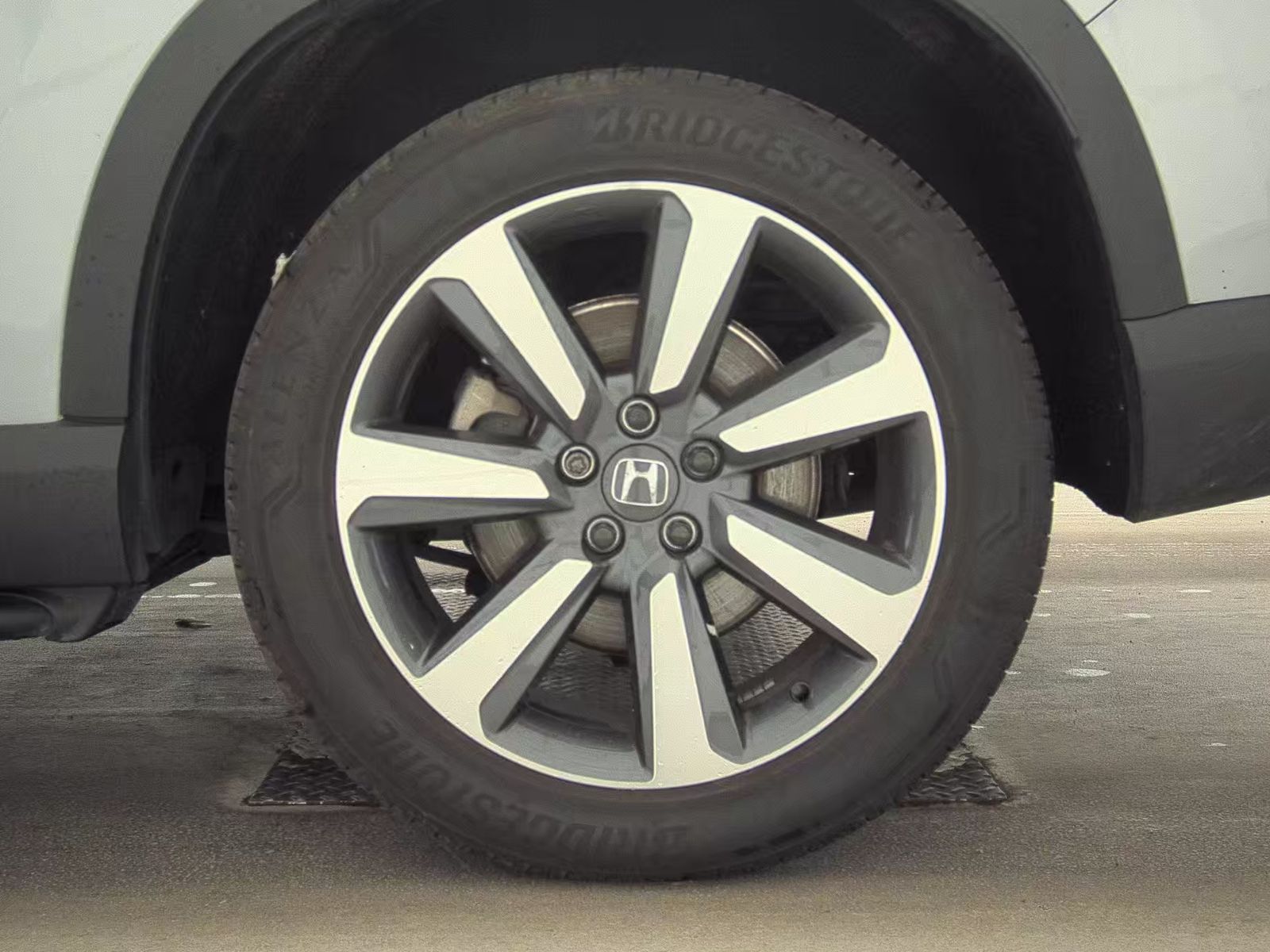 2023 Honda Pilot Elite AWD