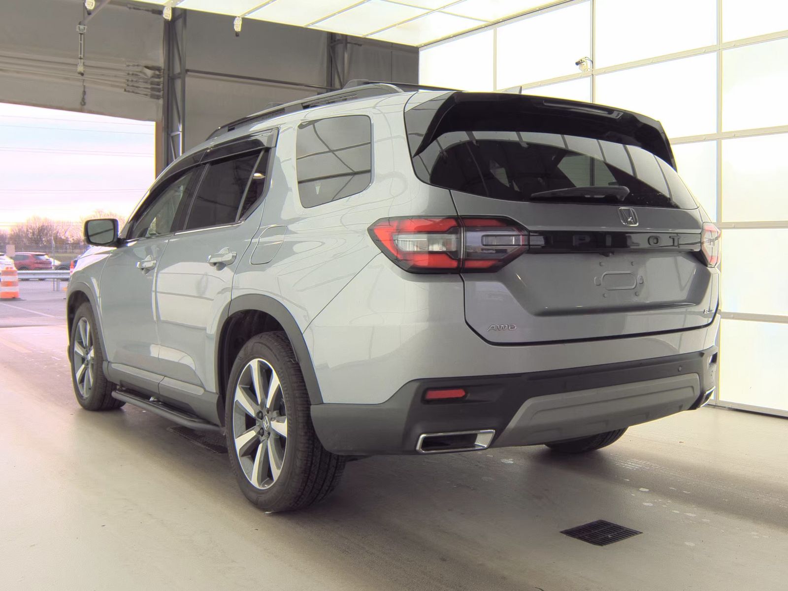 2023 Honda Pilot Elite AWD