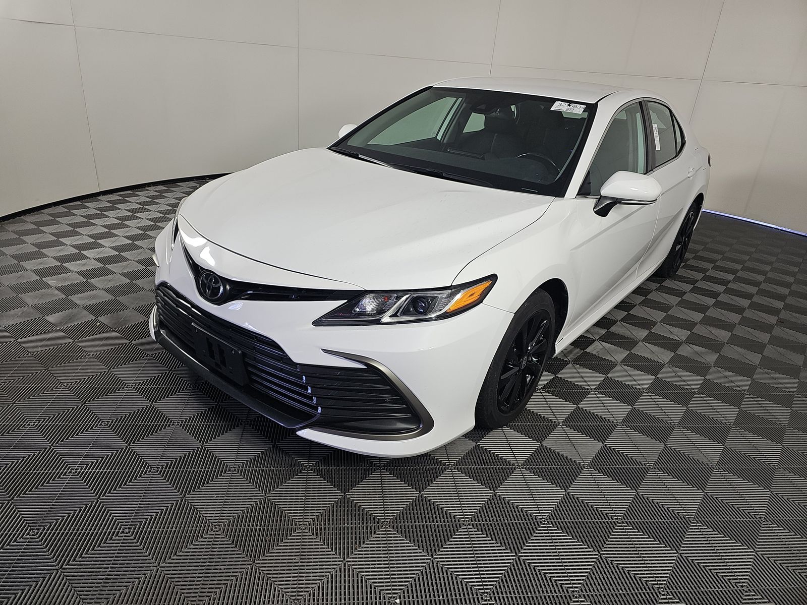 2023 Toyota Camry LE FWD