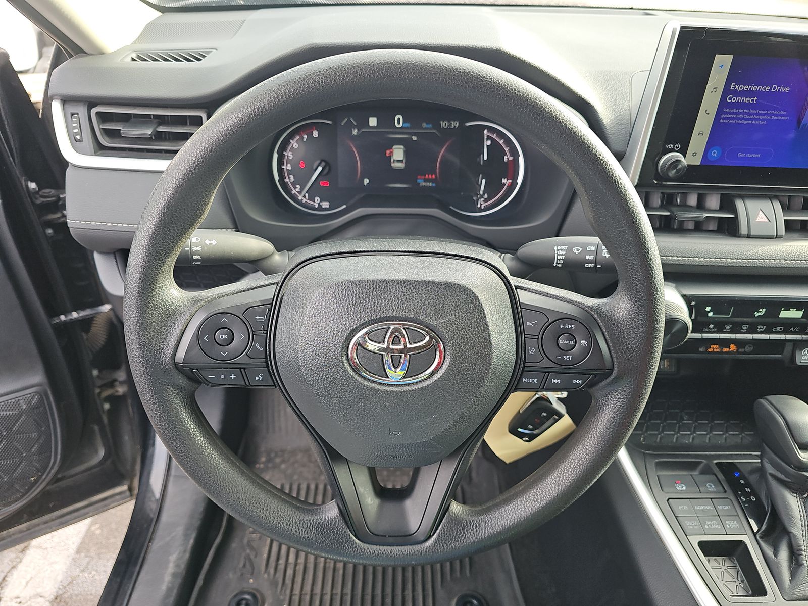 2024 Toyota RAV4 LE AWD