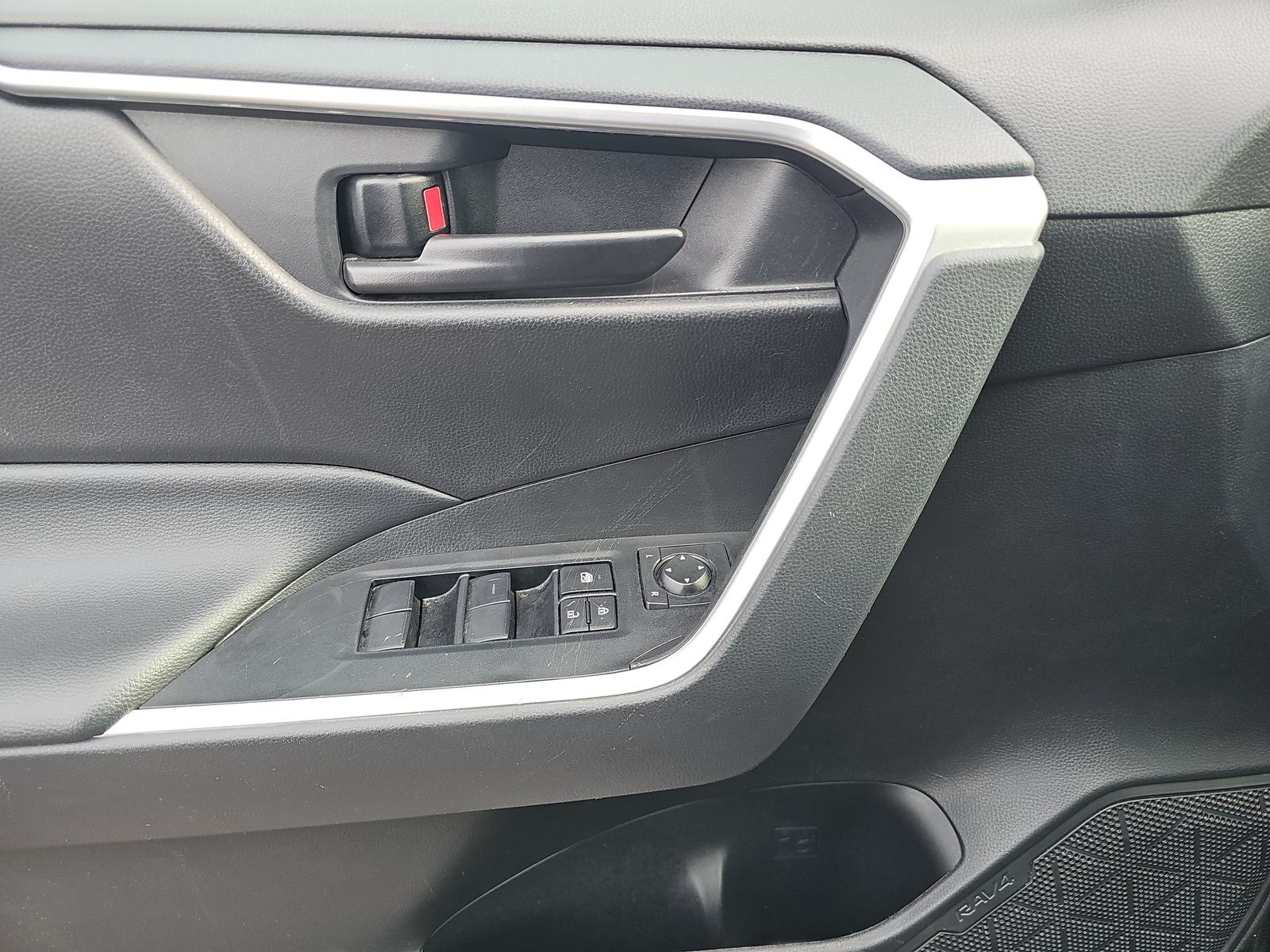 2024 Toyota RAV4 LE AWD