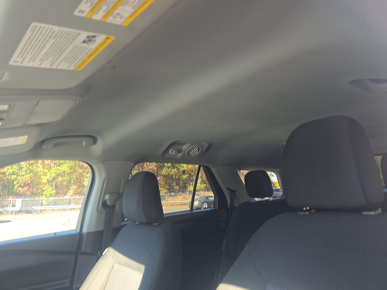 2023 Ford Explorer XLT RWD