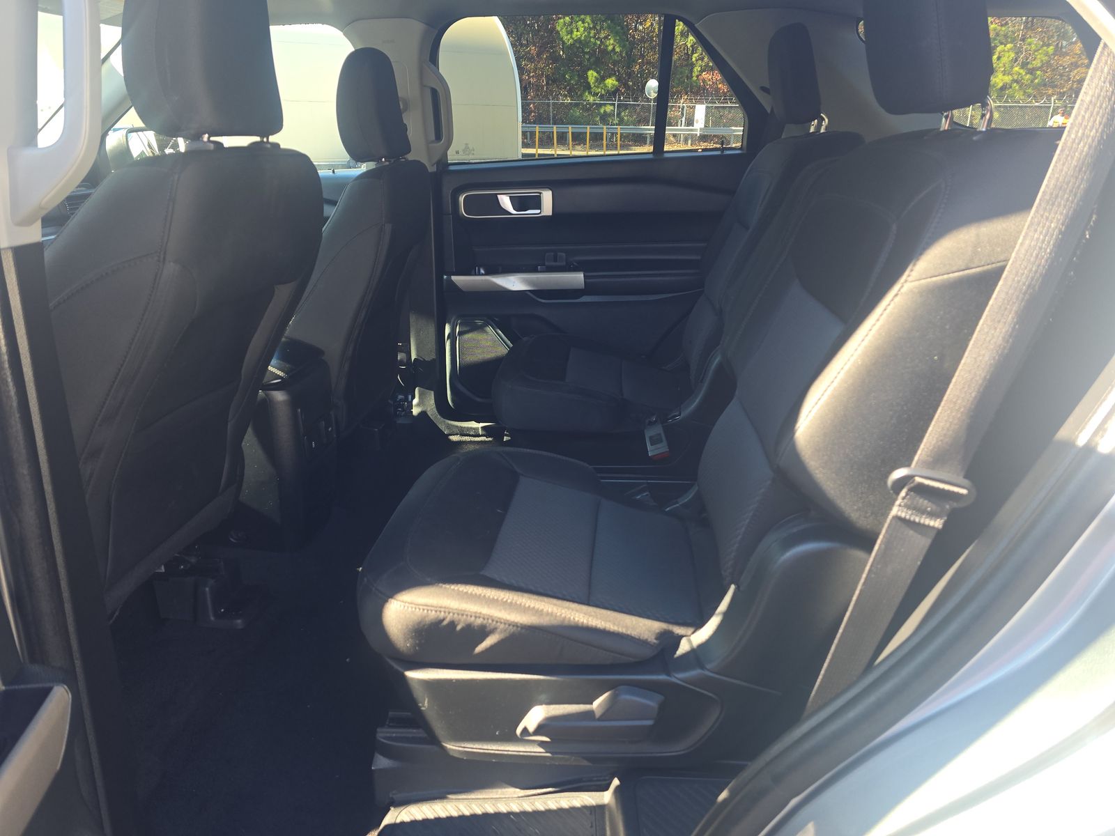 2023 Ford Explorer XLT RWD