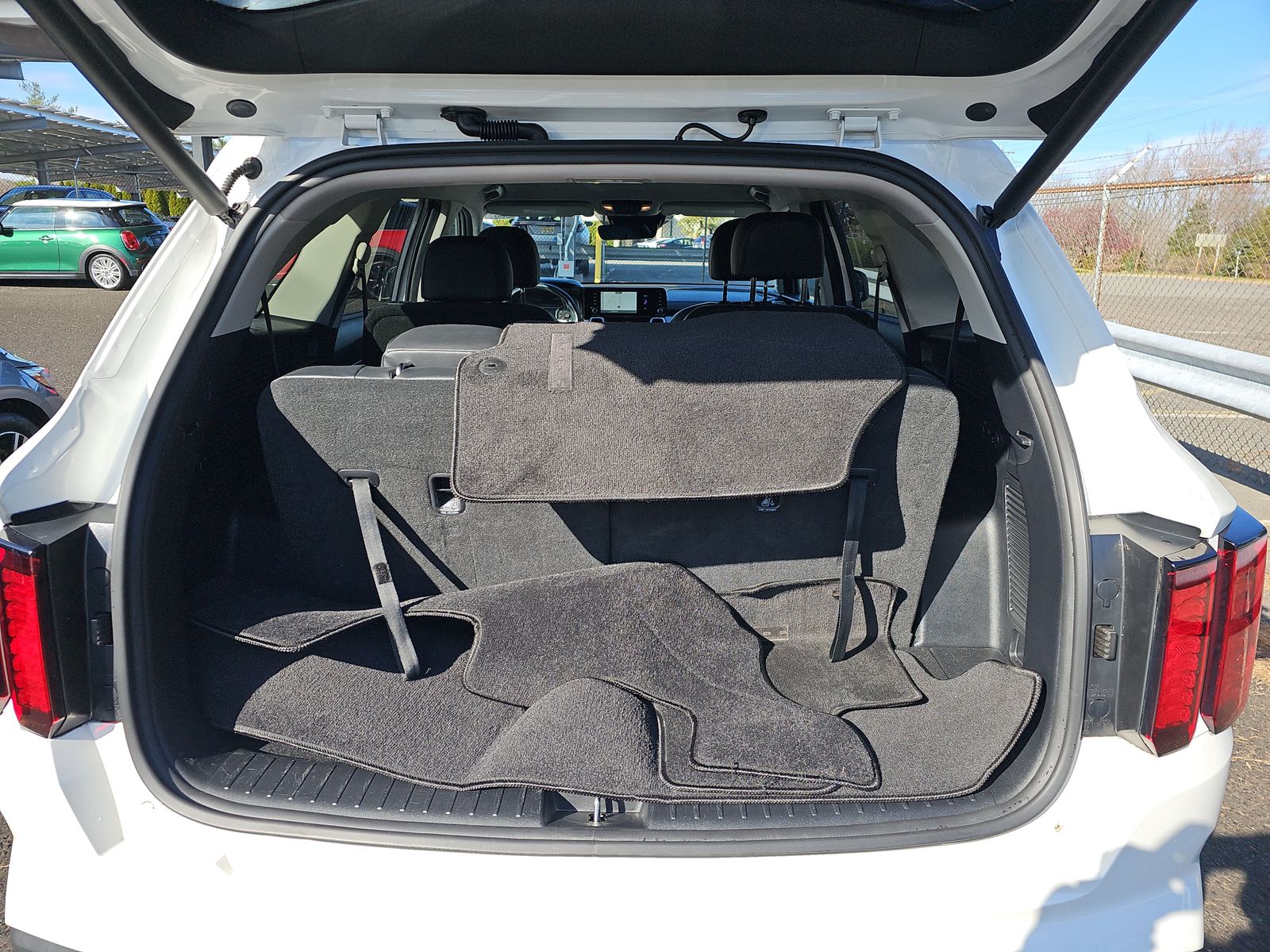 2023 Kia Sorento Hybrid EX AWD