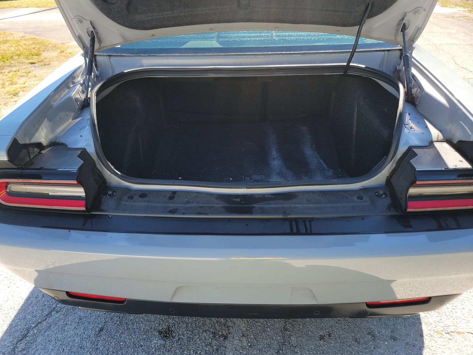 2022 Dodge Challenger R/T Scat Pack RWD