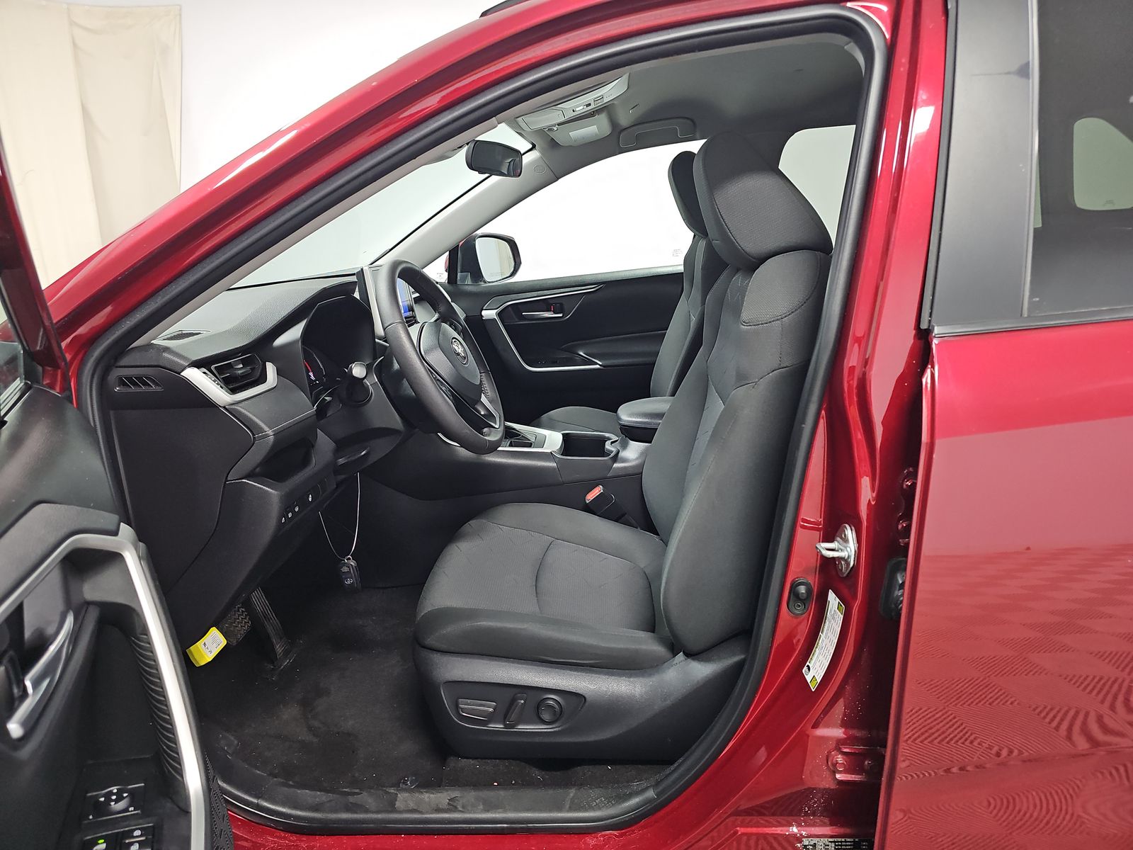 2023 Toyota RAV4 XLE AWD