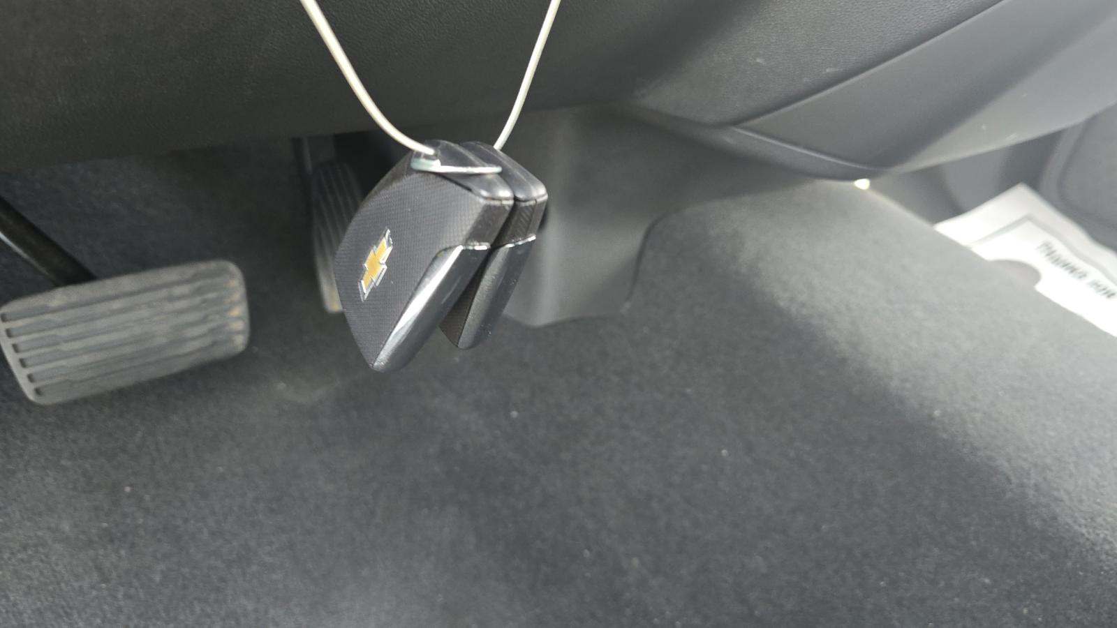 2025 Chevrolet Silverado 1500 Custom AWD