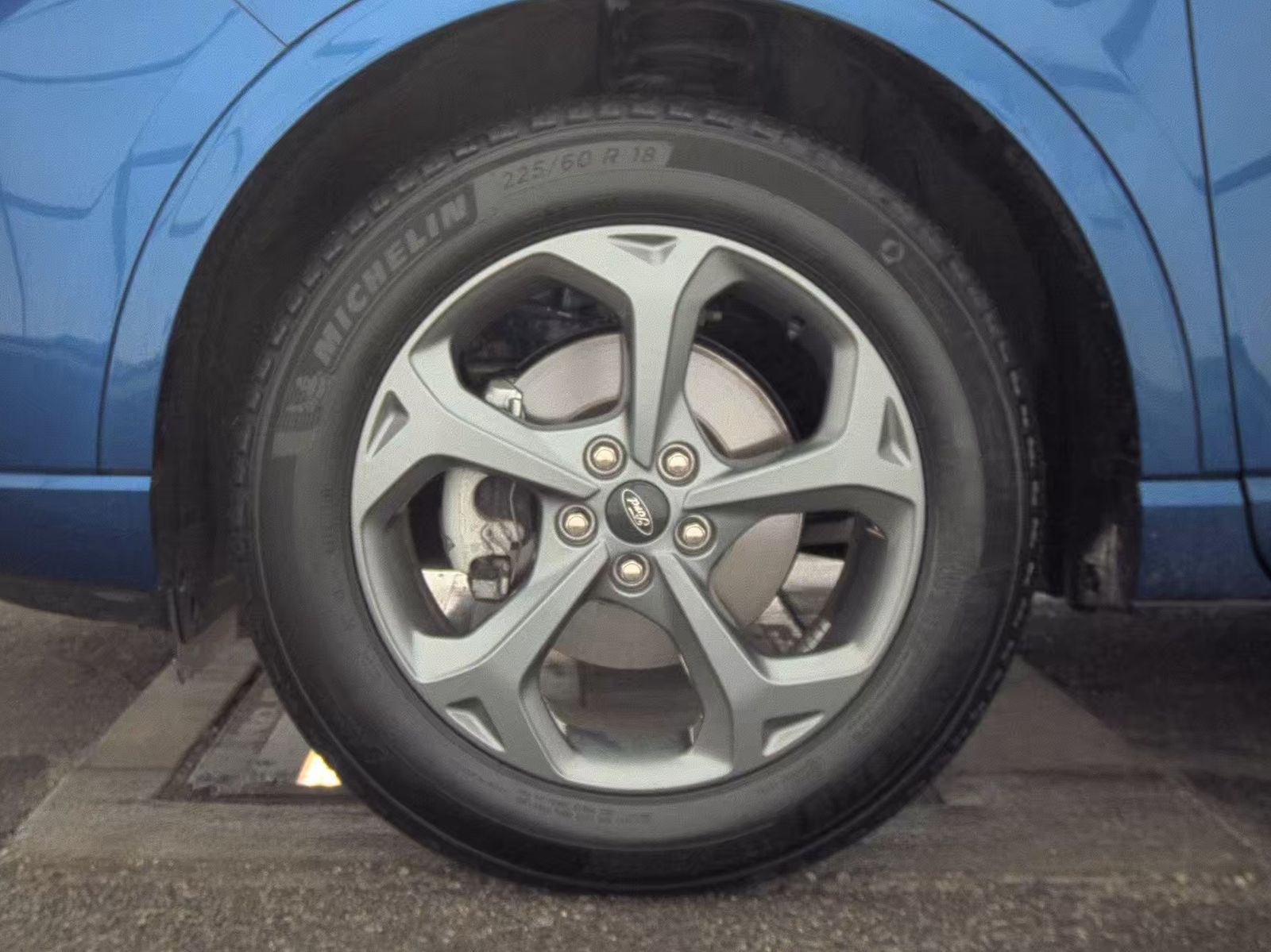 2023 Ford Escape ST-Line Select AWD