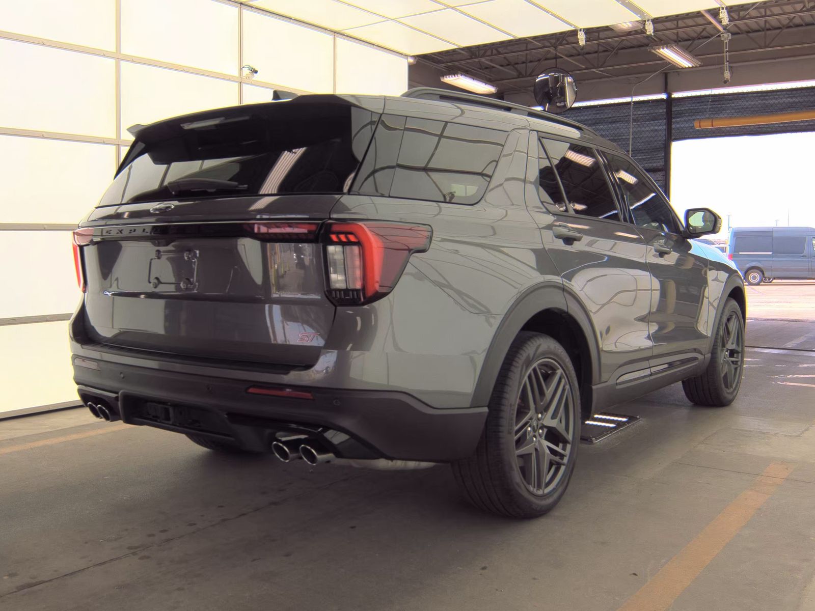 2025 Ford Explorer ST AWD