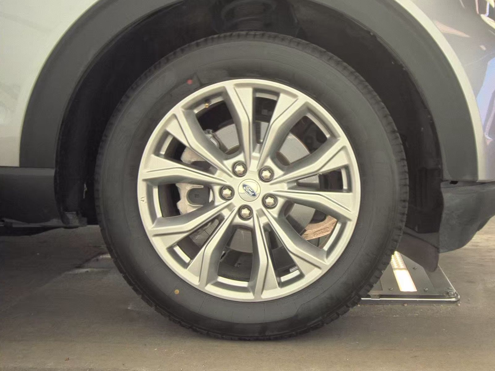 2023 Ford Explorer Limited AWD