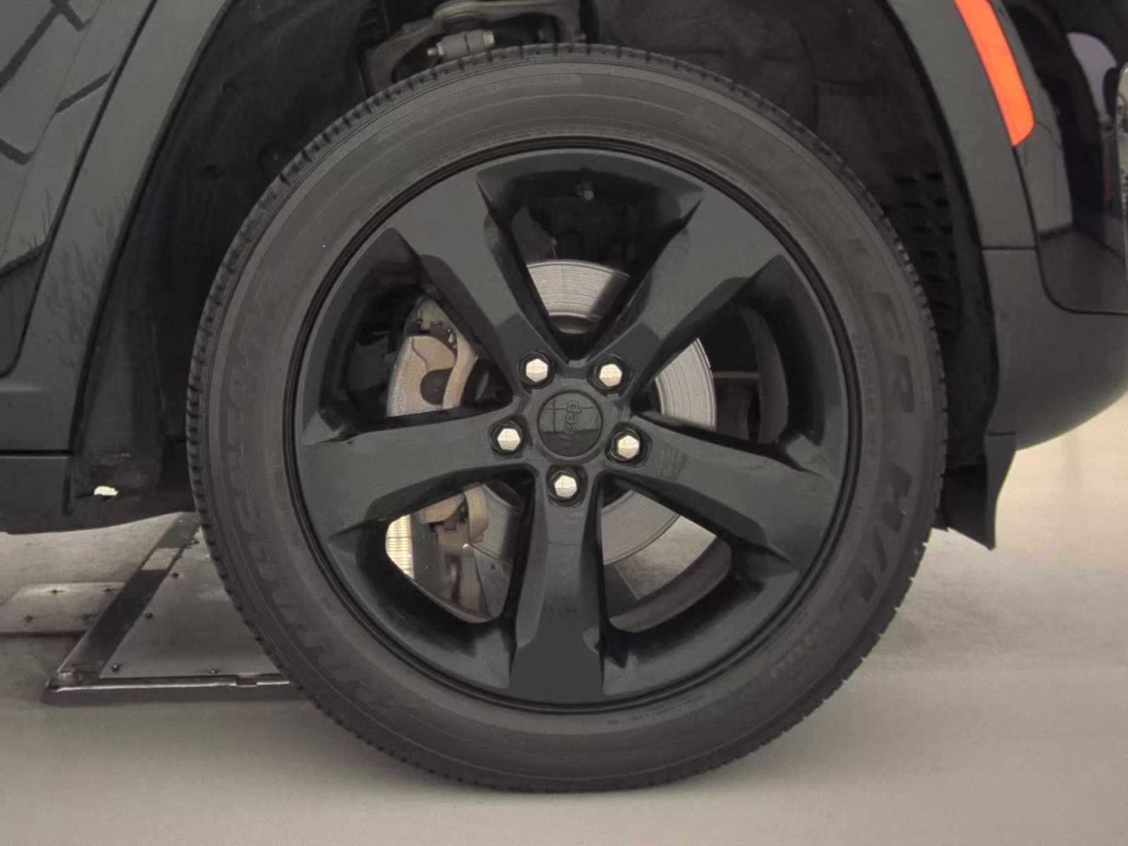 2022 Jeep Grand Cherokee Altitude AWD