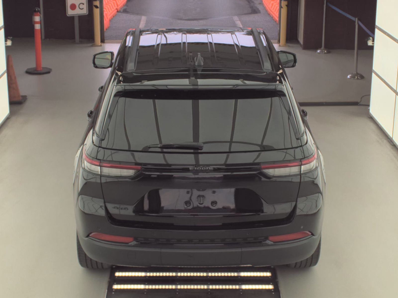 2022 Jeep Grand Cherokee Altitude AWD