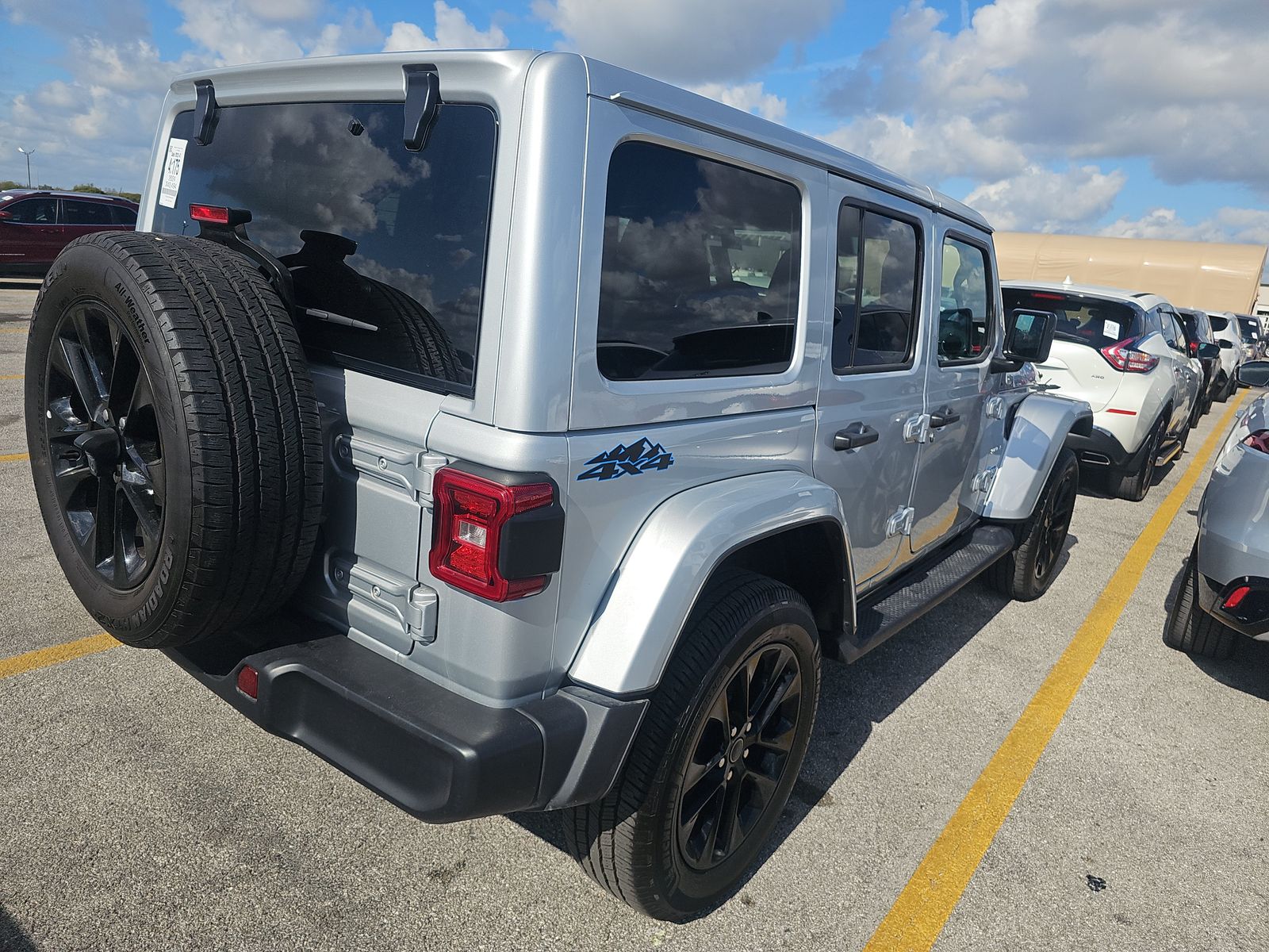 2024 Jeep Wrangler 4xe Sahara AWD
