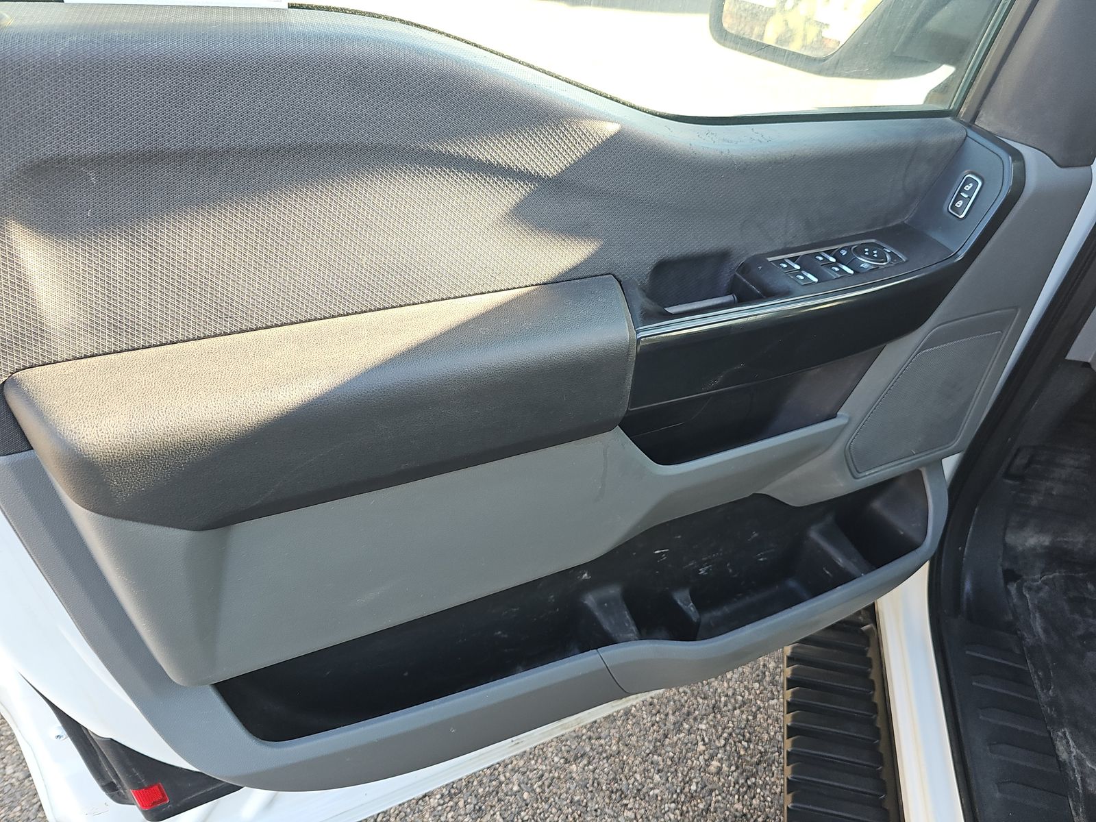 2023 Ford F-150 XL RWD