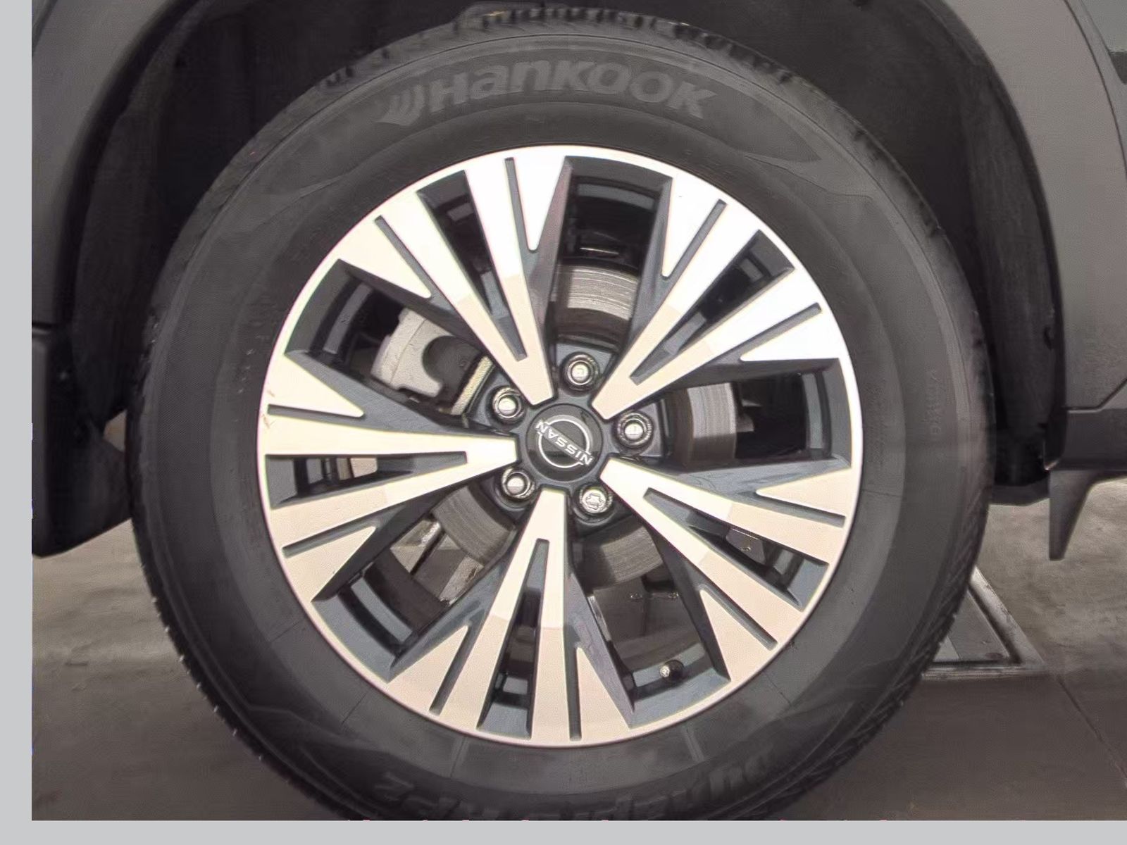 2023 Nissan Rogue SV AWD