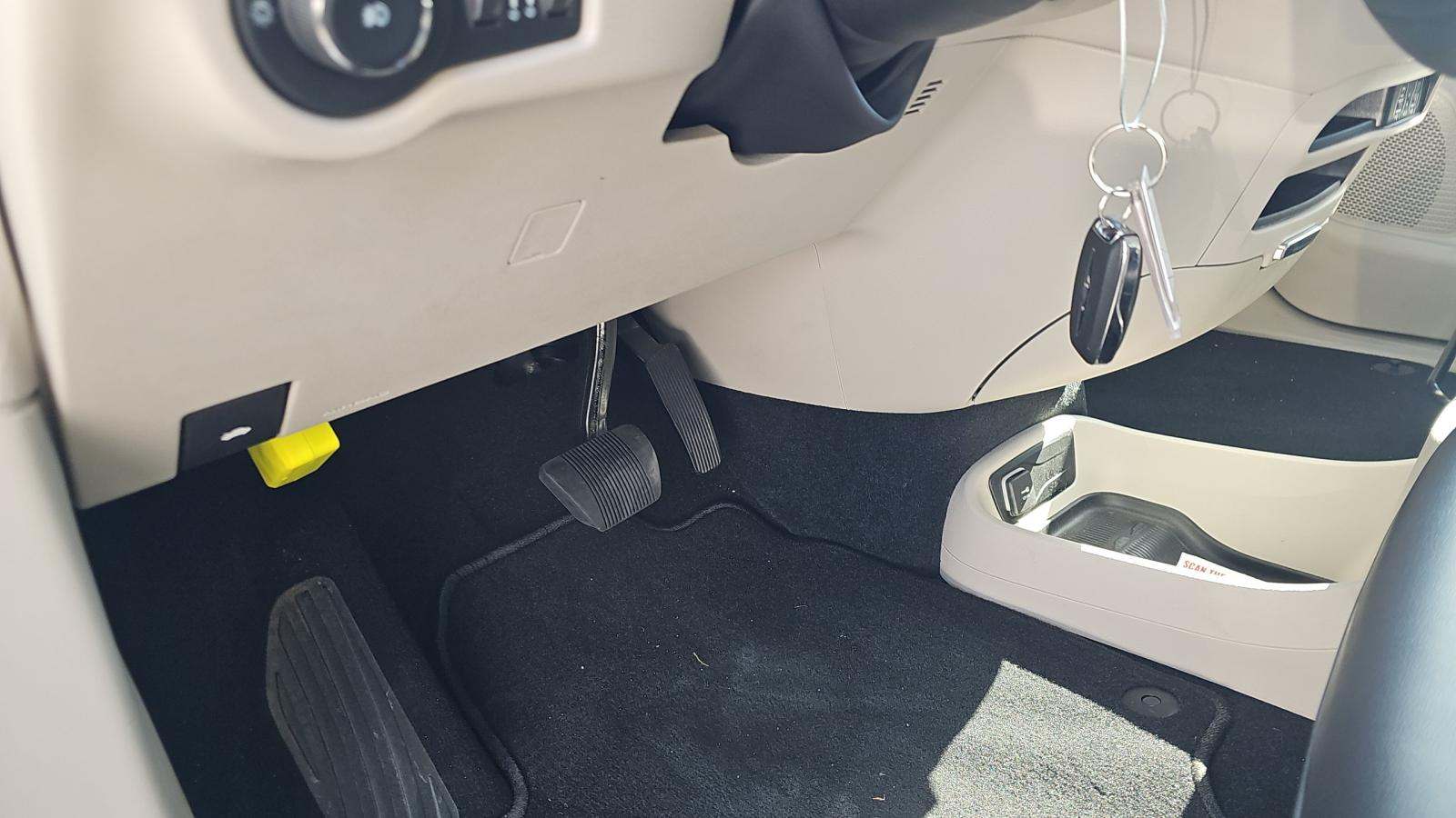 2024 Chrysler Pacifica Touring L FWD