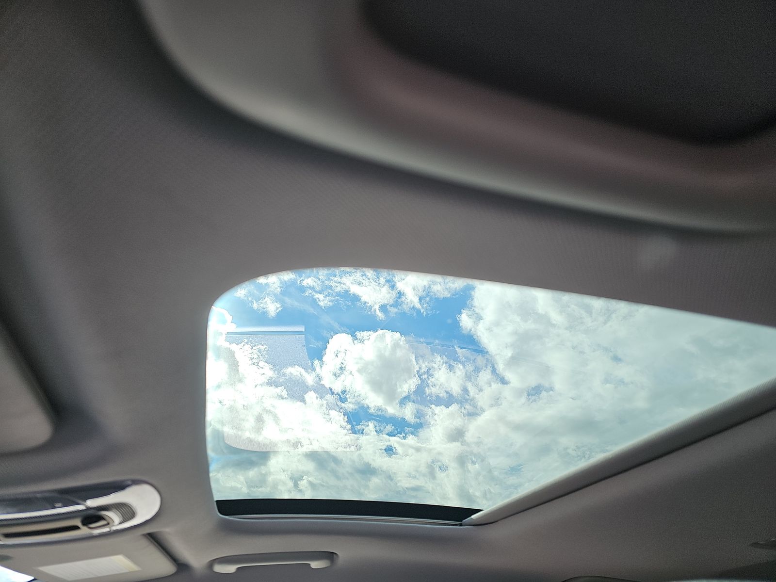 2025 Hyundai Kona Limited FWD