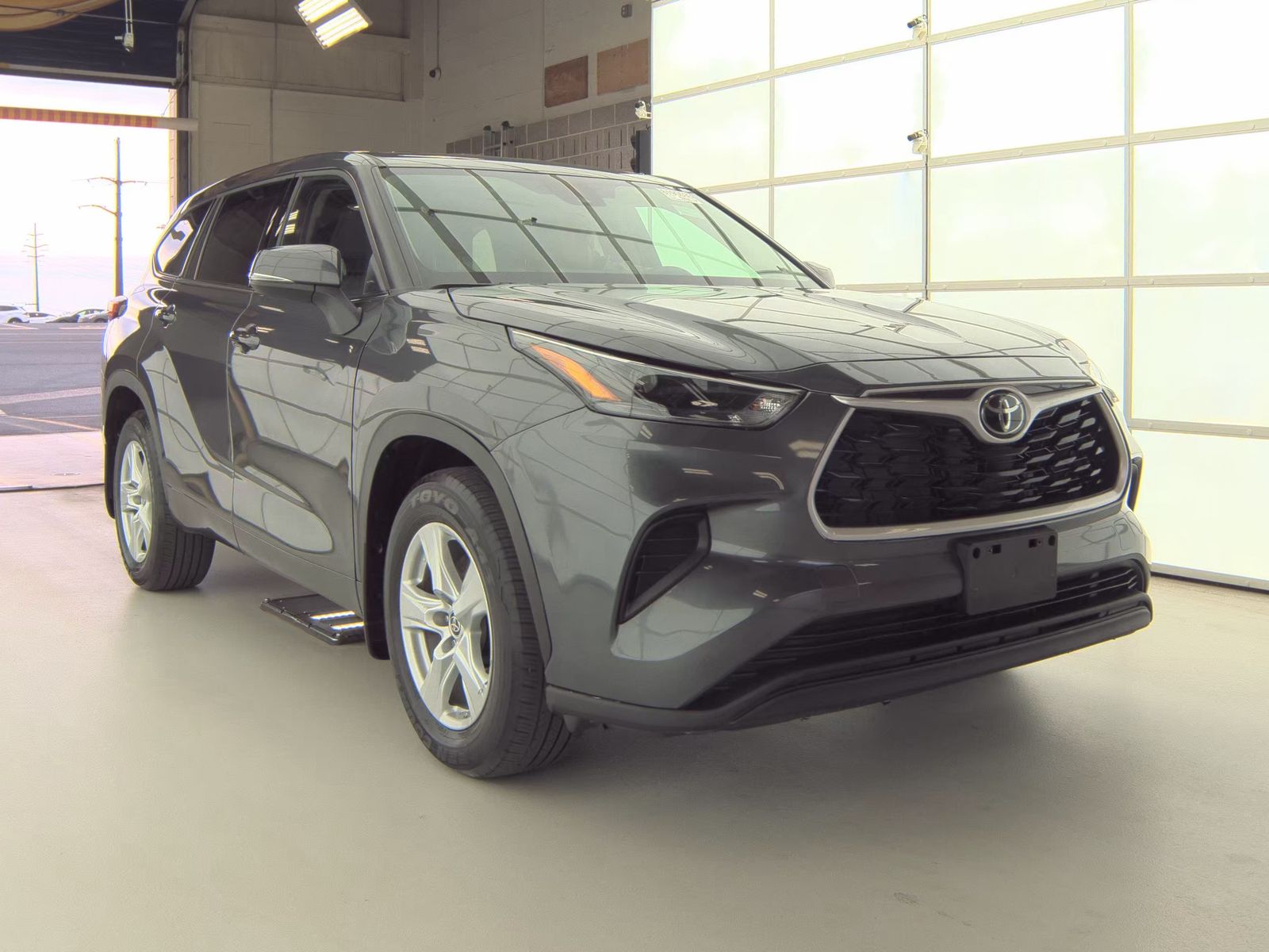 2022 Toyota Highlander L AWD