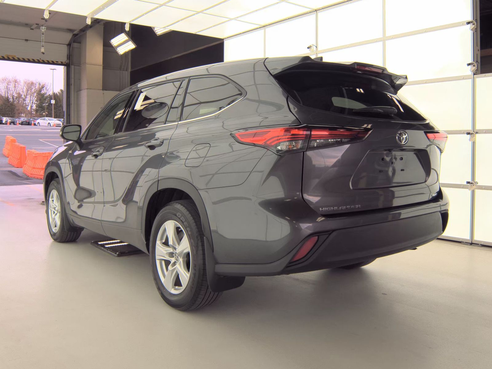 2022 Toyota Highlander L AWD