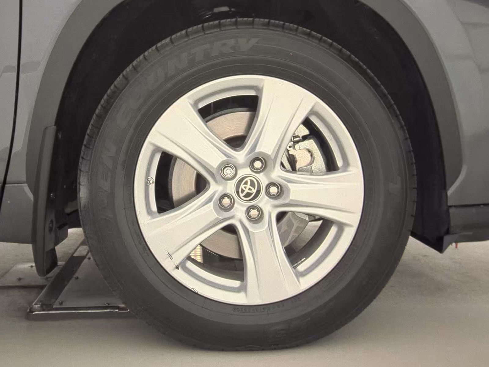 2022 Toyota Highlander L AWD