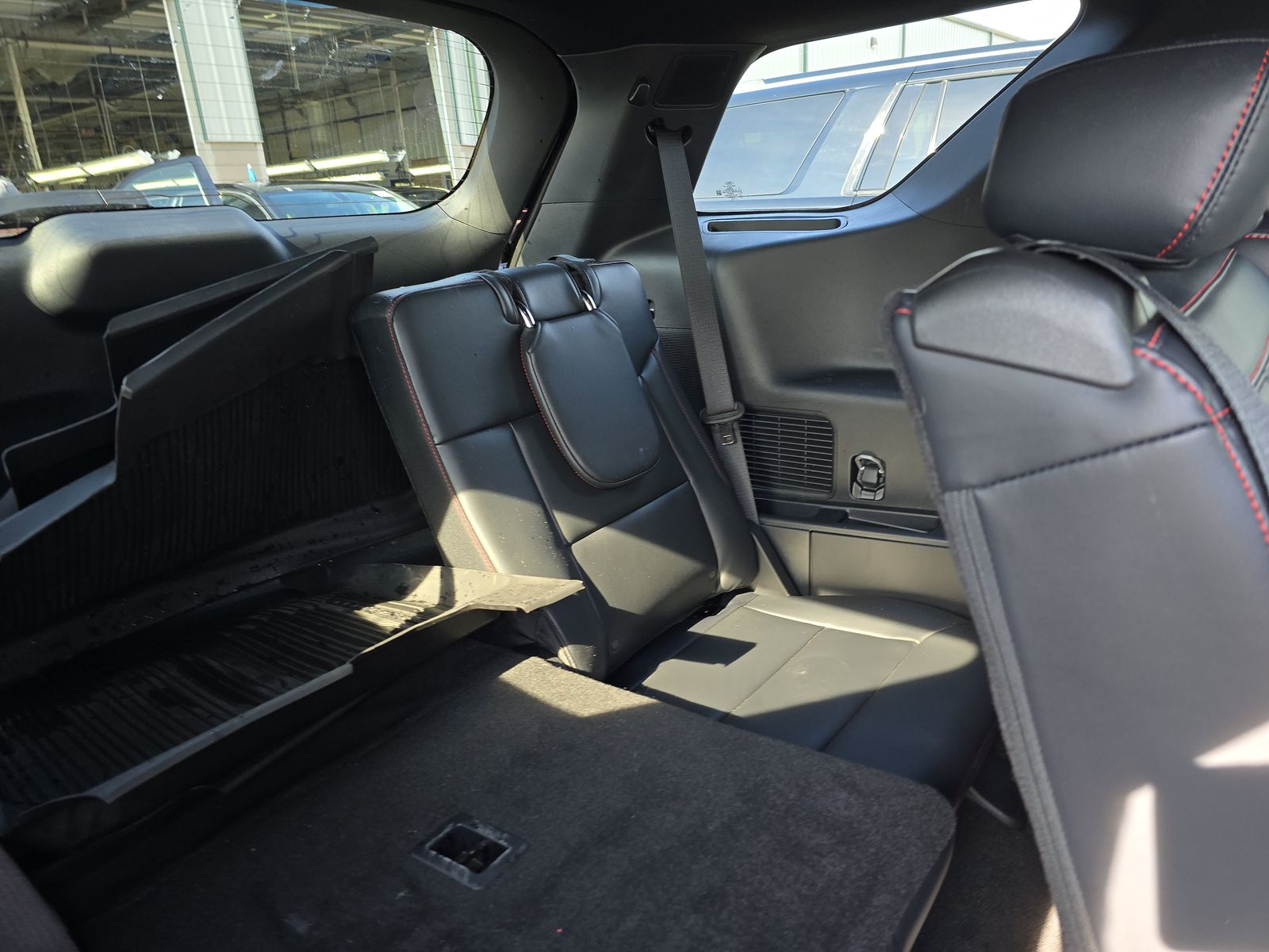 2025 Ford Explorer ST-Line AWD