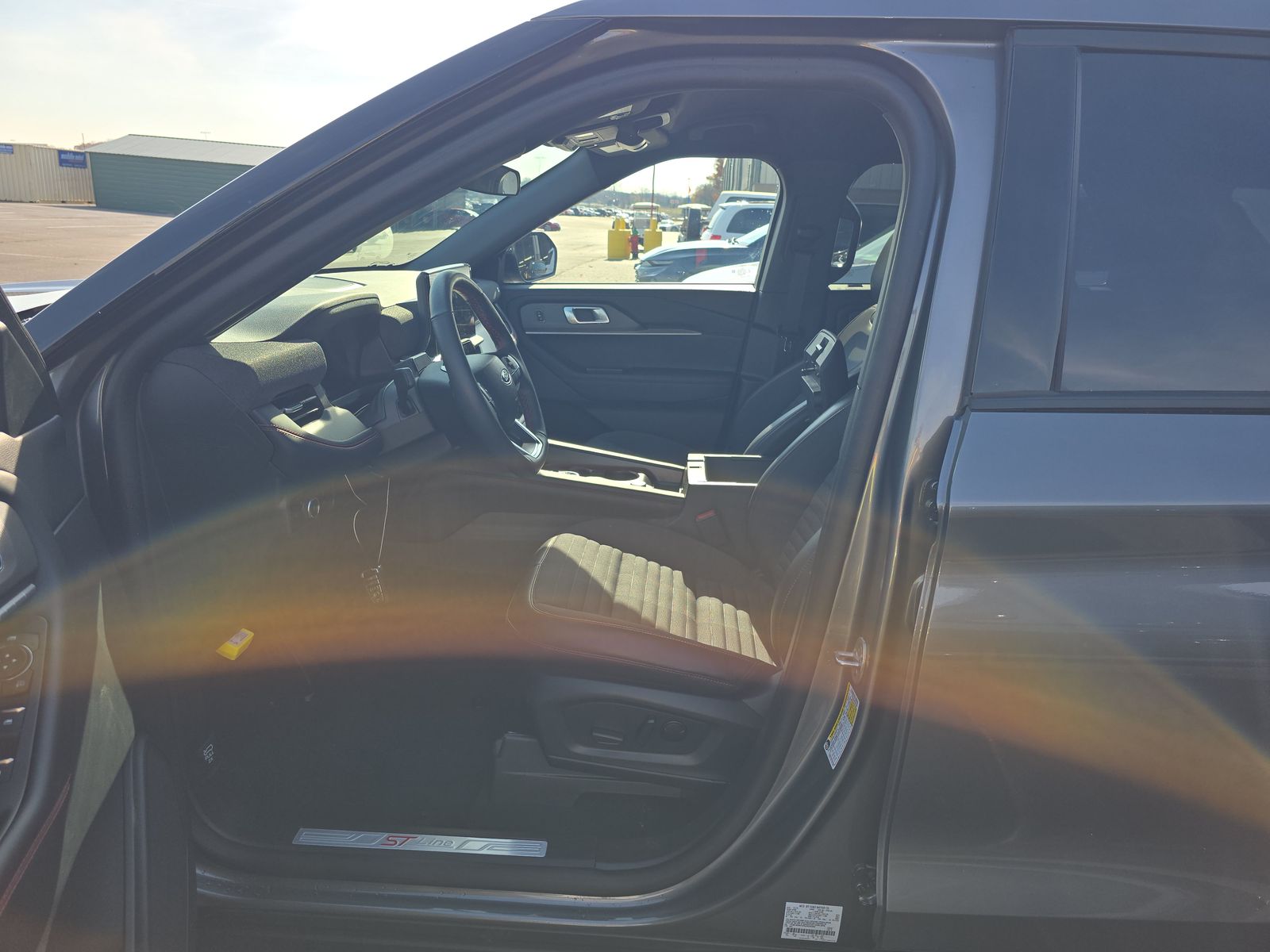 2025 Ford Explorer ST-Line AWD