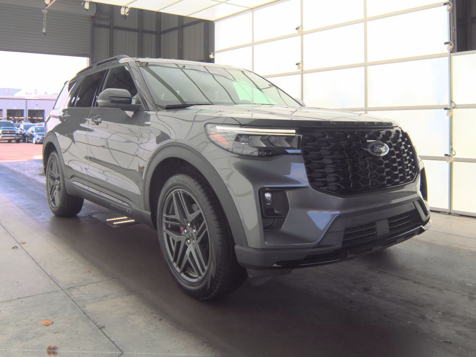 2025 Ford Explorer ST-Line AWD