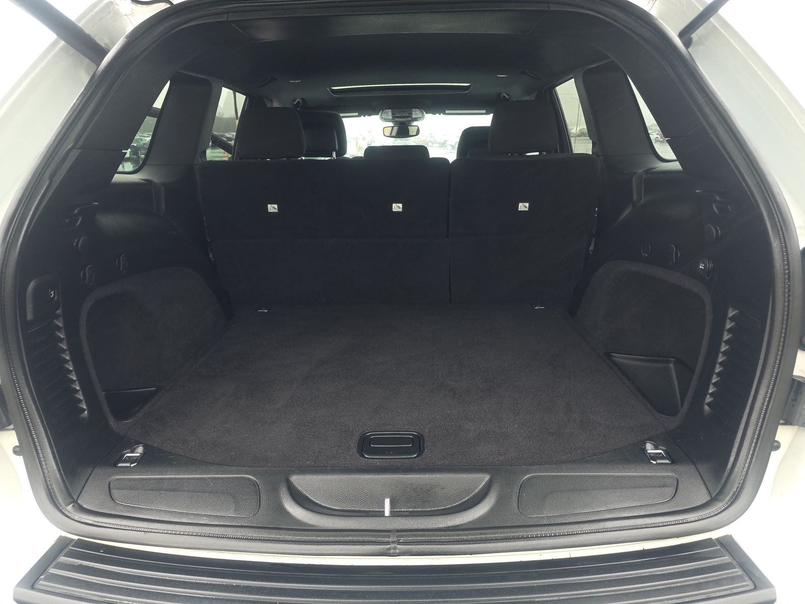 2019 Jeep Grand Cherokee Laredo Upland Edition AWD