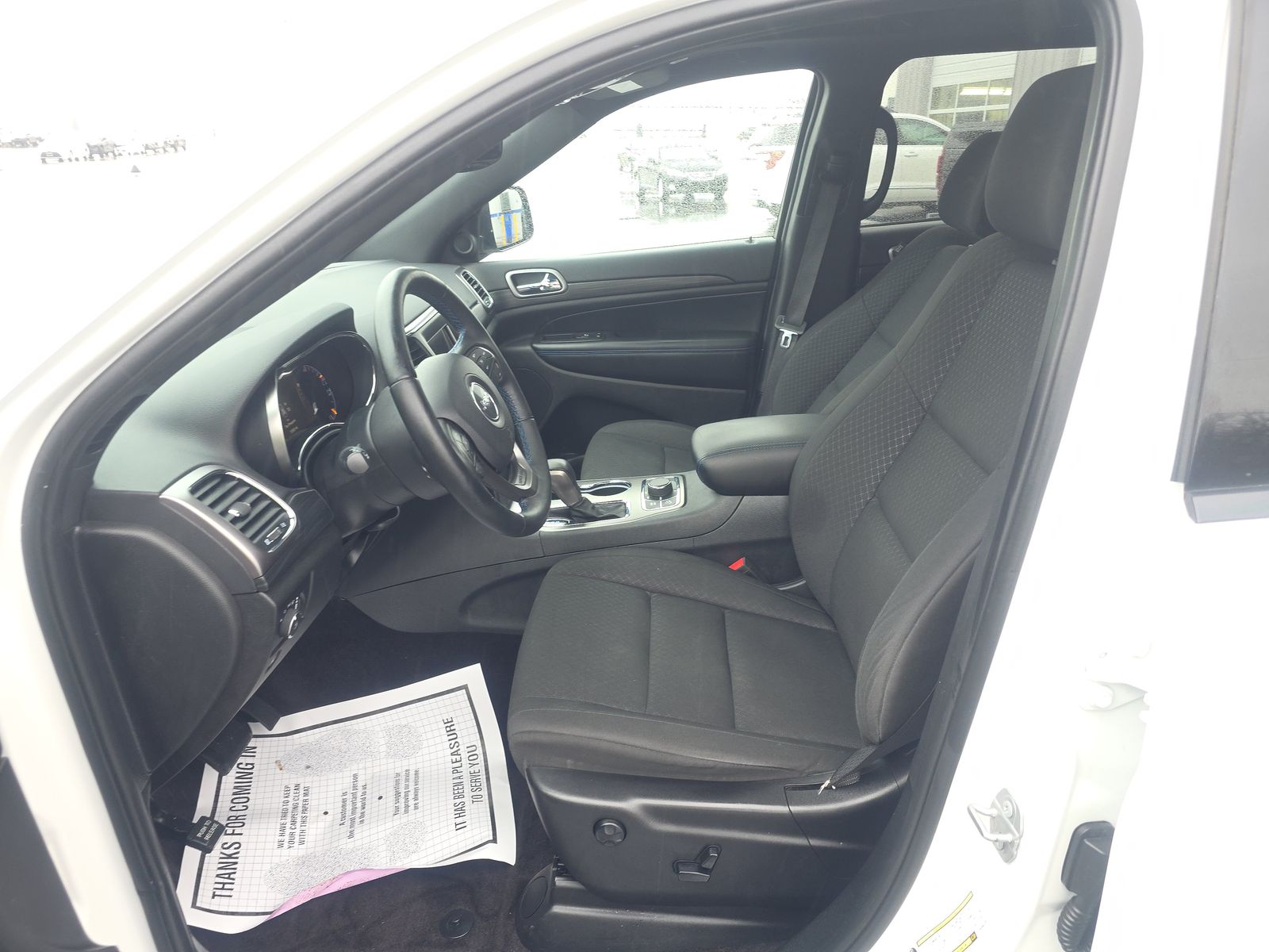 2019 Jeep Grand Cherokee Laredo Upland Edition AWD