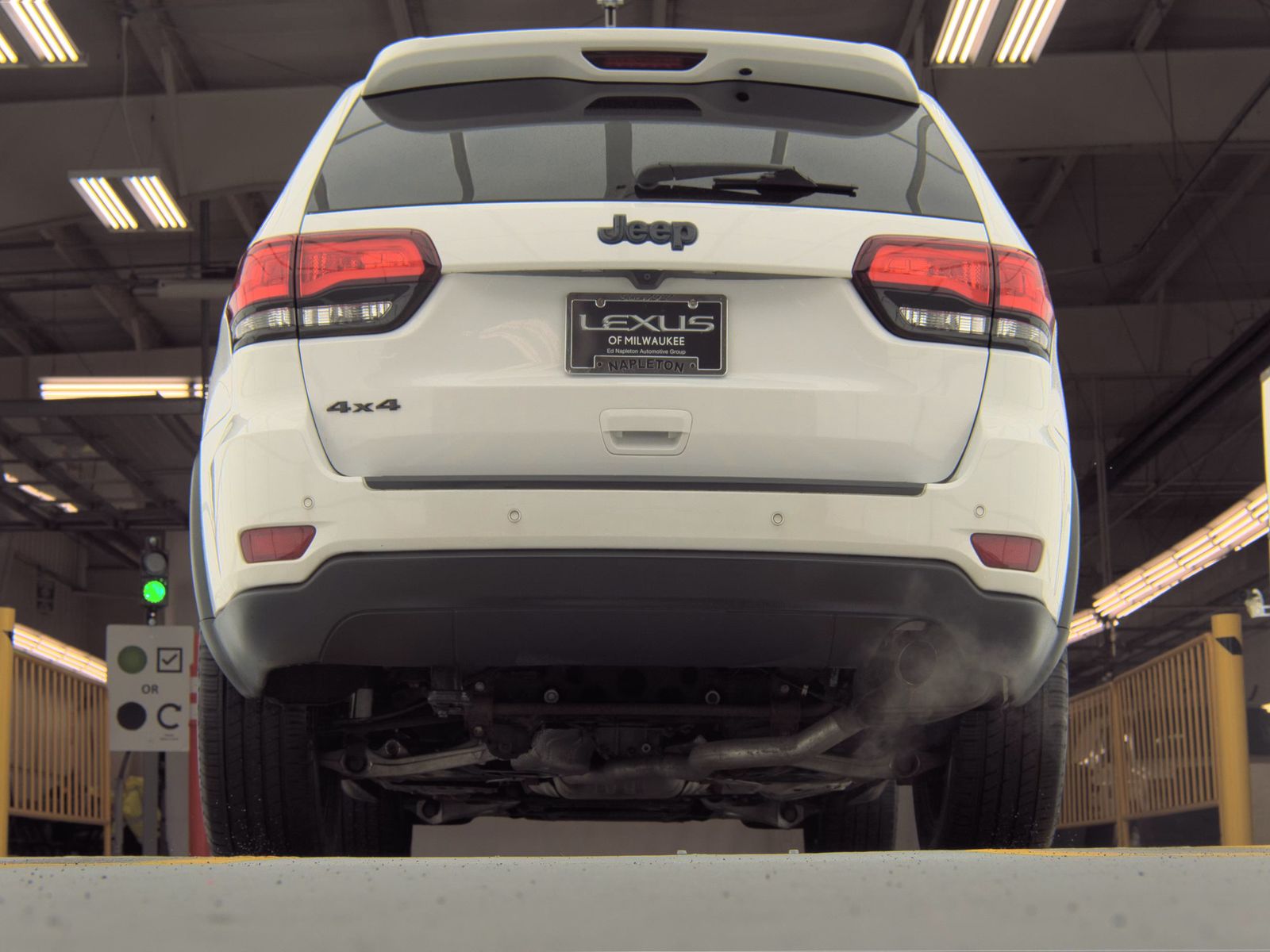 2019 Jeep Grand Cherokee Laredo Upland Edition AWD