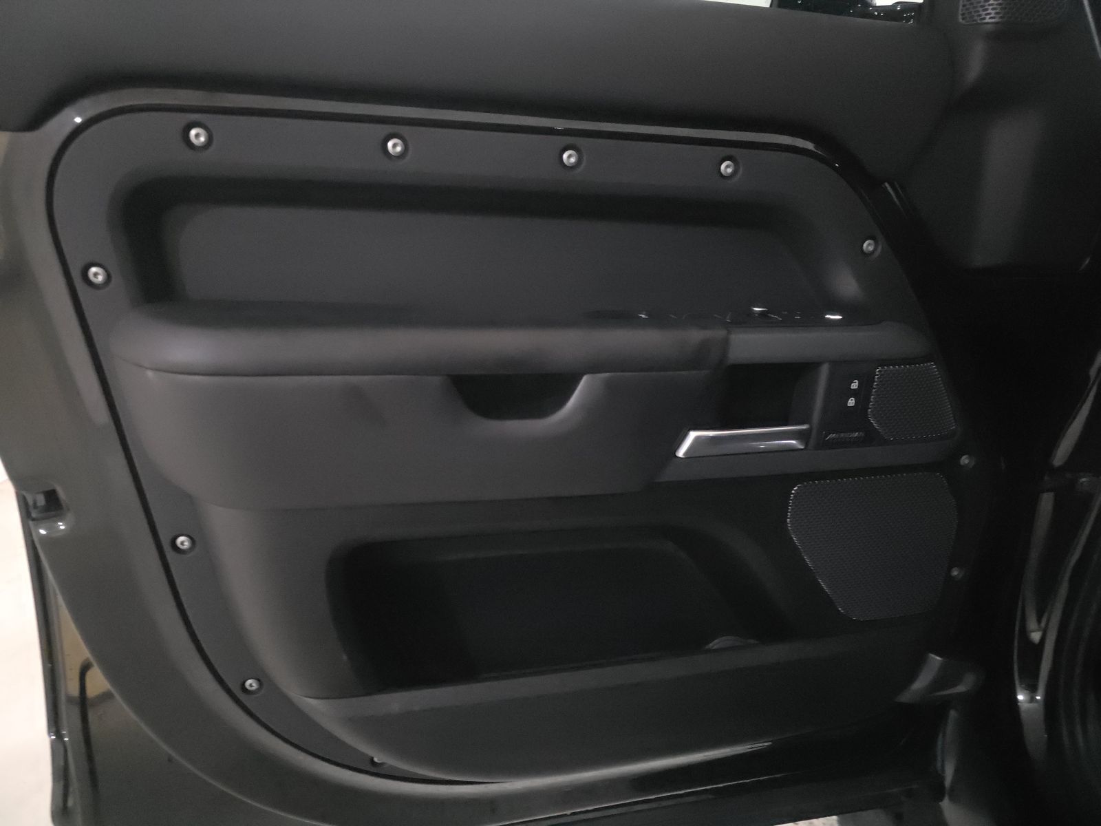 2023 Land Rover Defender 110 X AWD