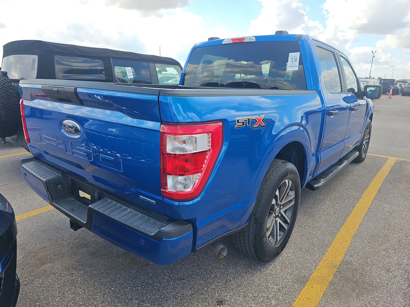 2021 Ford F-150 XL RWD
