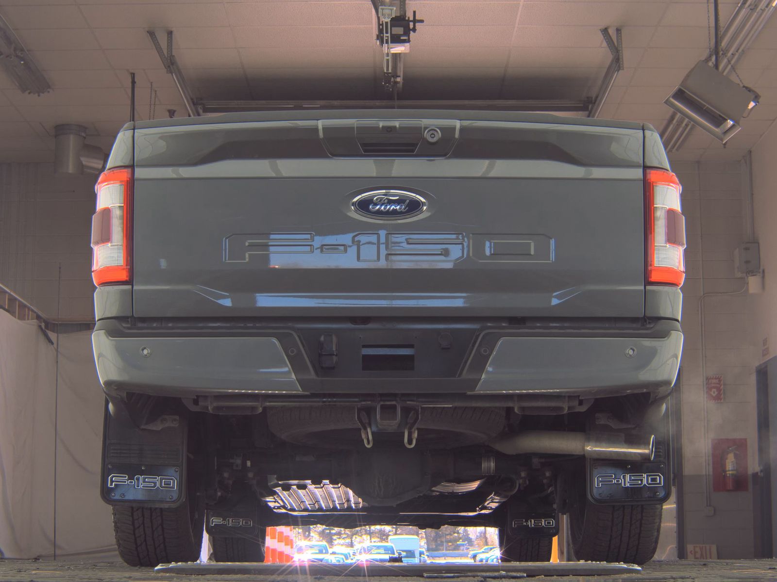 2023 Ford F-150 Hybrid Lariat AWD