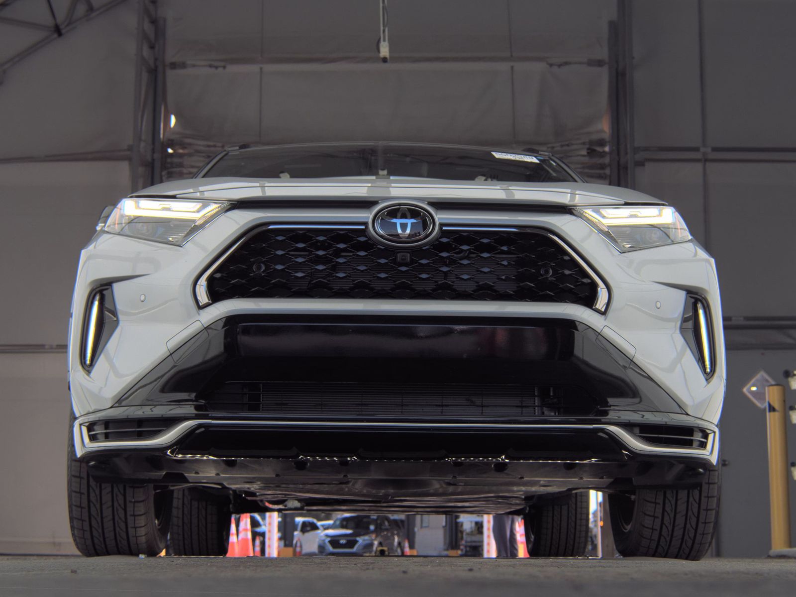 2025 Toyota RAV4 Plug-In Hybrid XSE AWD