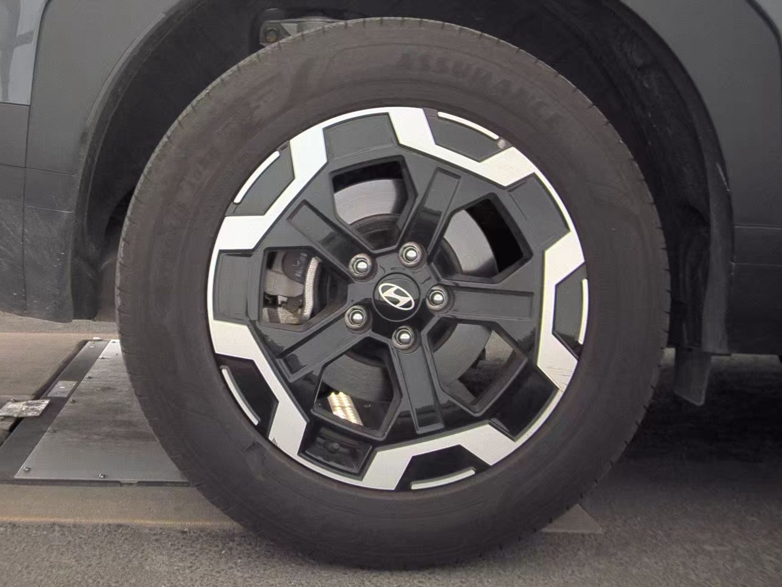 2025 Hyundai Santa Fe SEL FWD