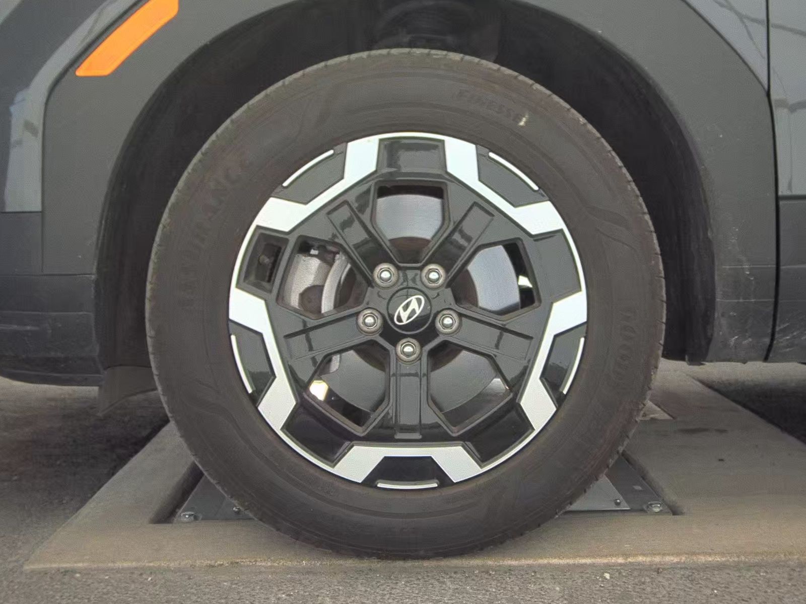 2025 Hyundai Santa Fe SEL FWD