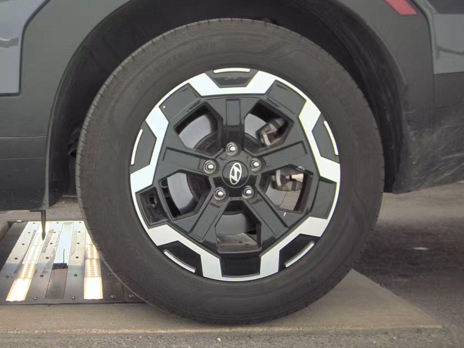 2025 Hyundai Santa Fe SEL FWD