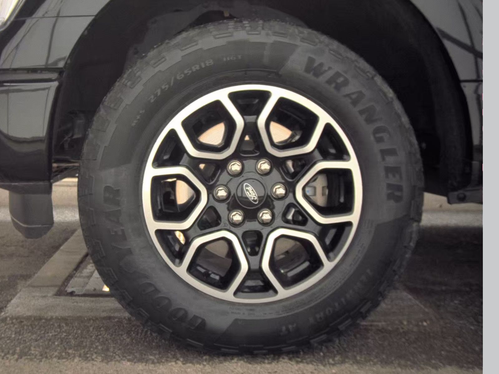 2023 Ford F-150 XLT AWD