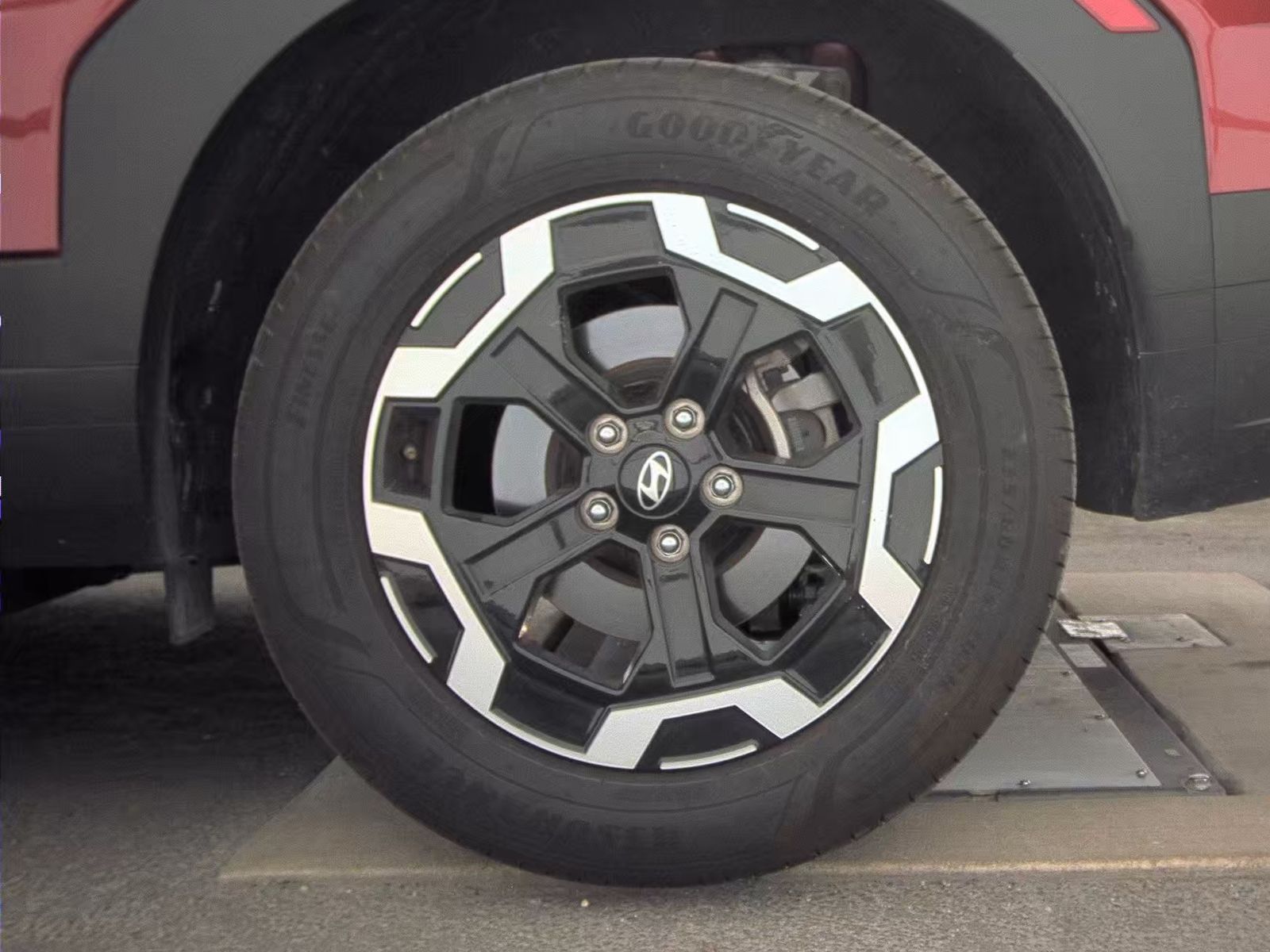 2025 Hyundai Santa Fe SEL FWD