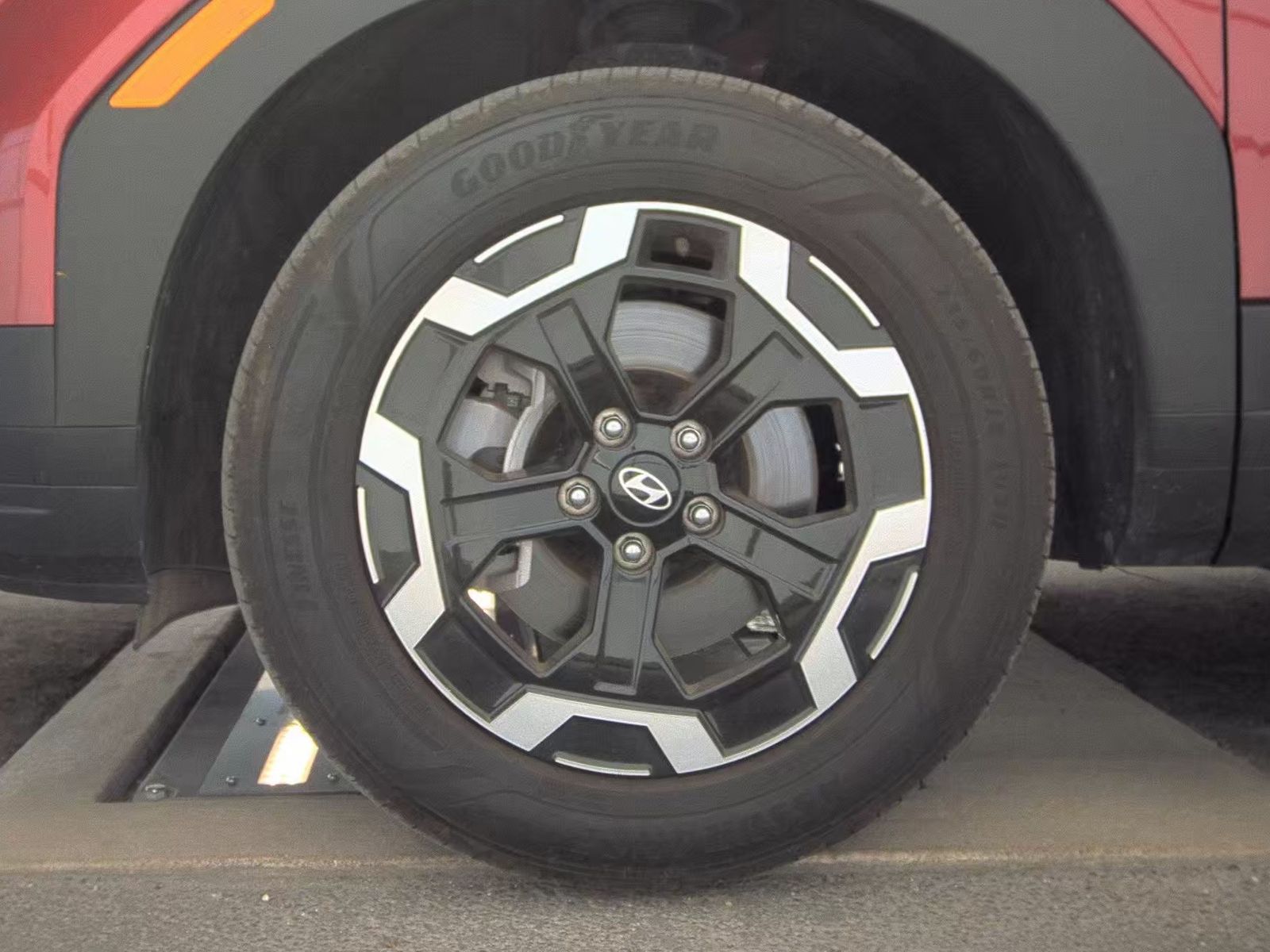 2025 Hyundai Santa Fe SEL FWD