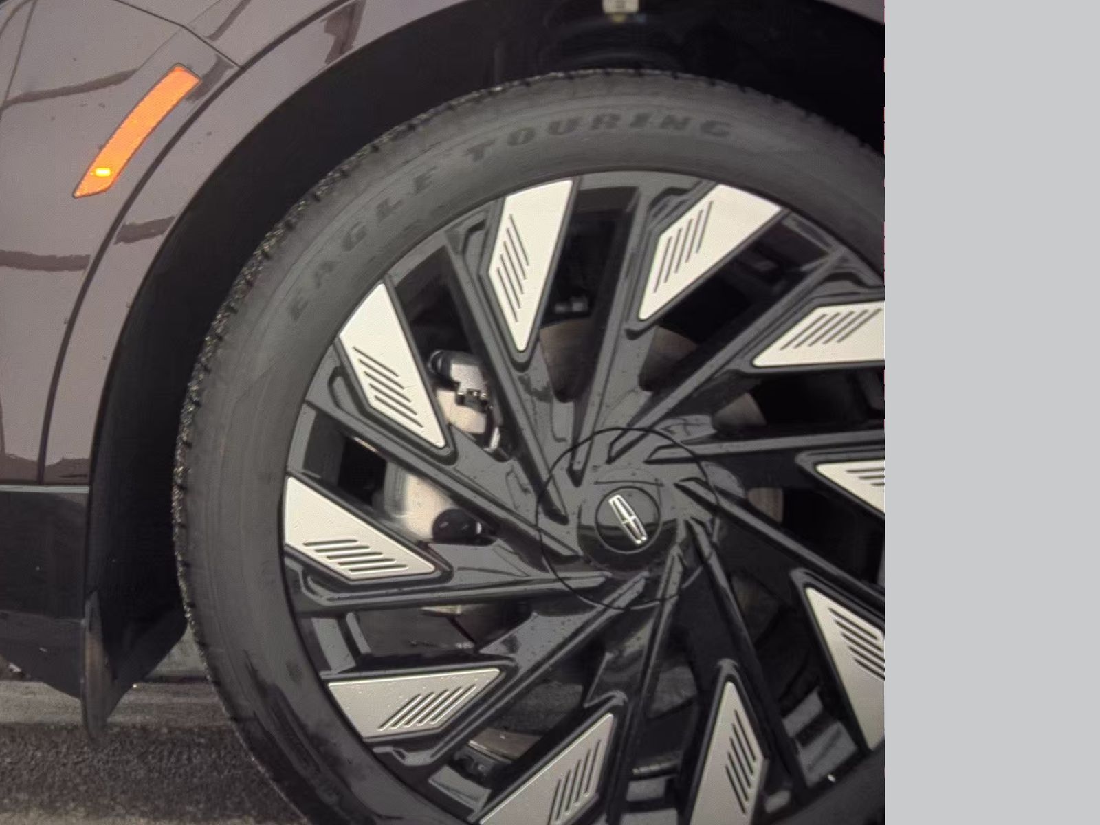 2024 Lincoln Nautilus Reserve AWD