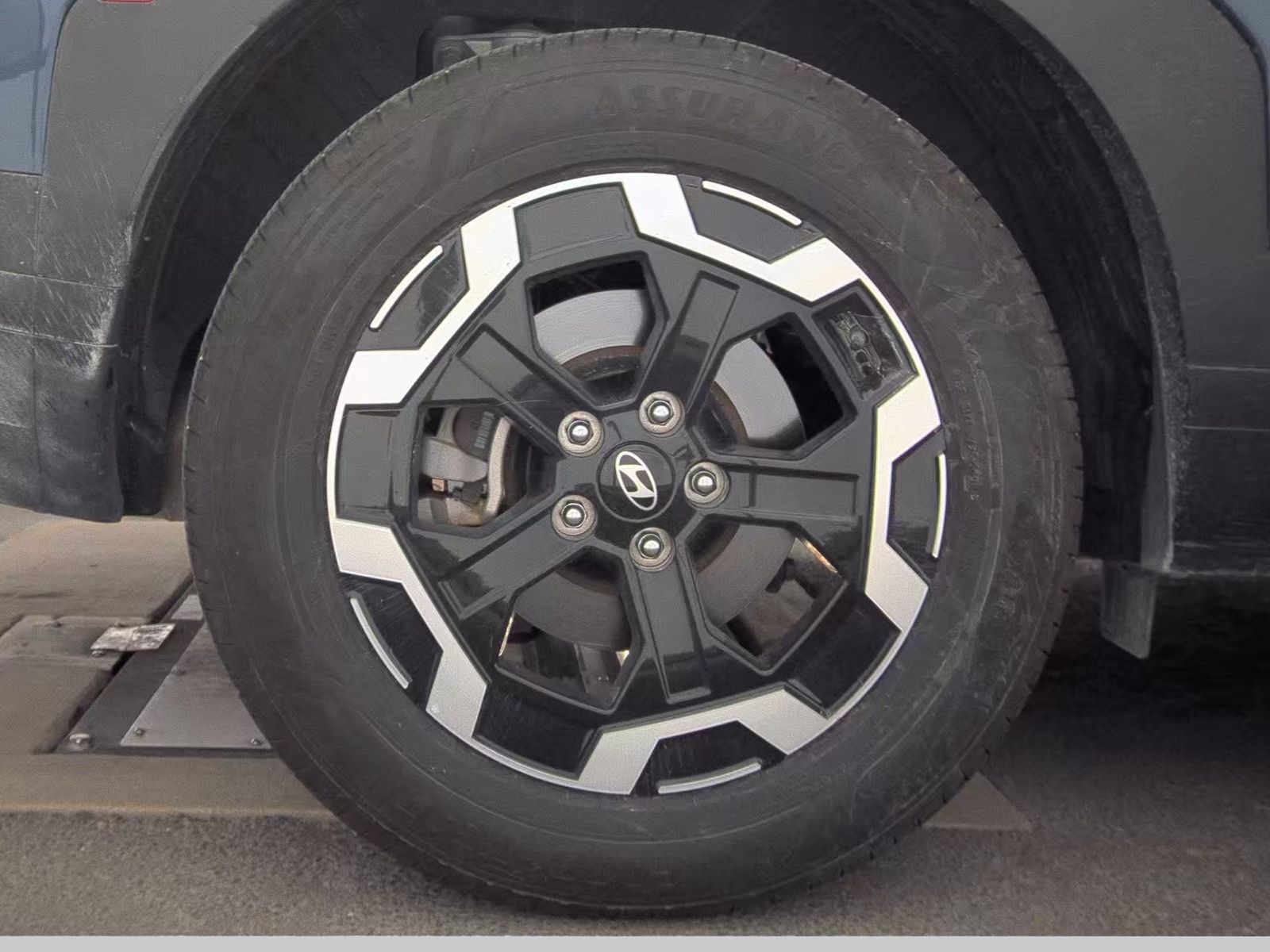 2025 Hyundai Santa Fe SEL FWD